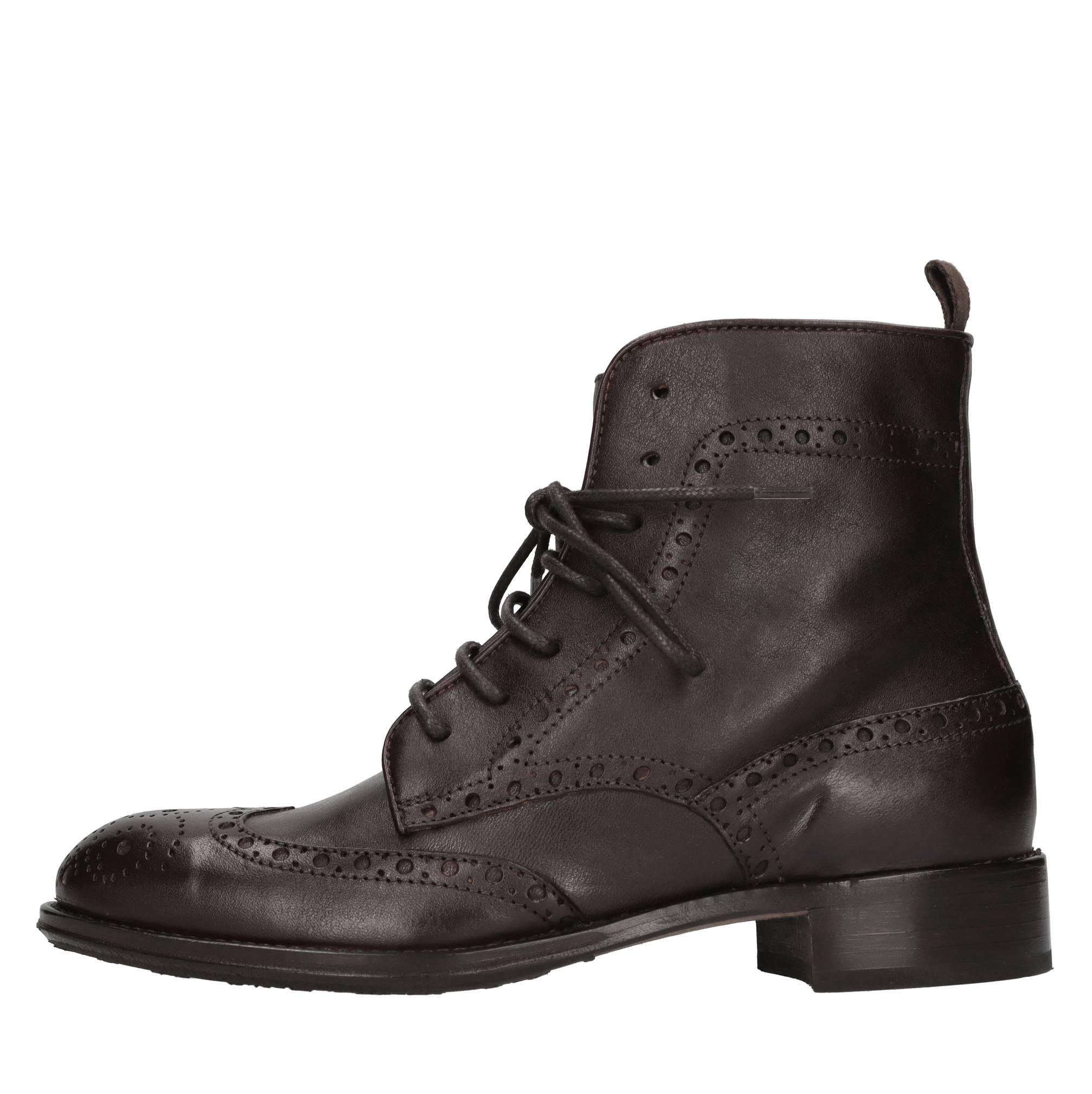 HUNDRED 100 Boots