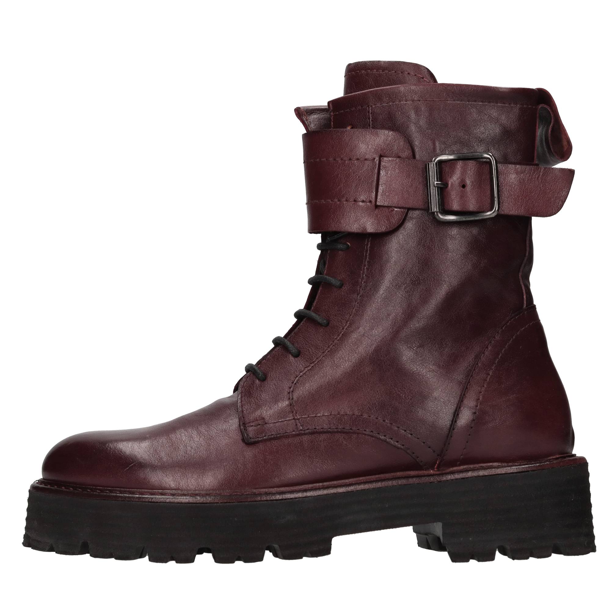 HUNDRED 100 Boots