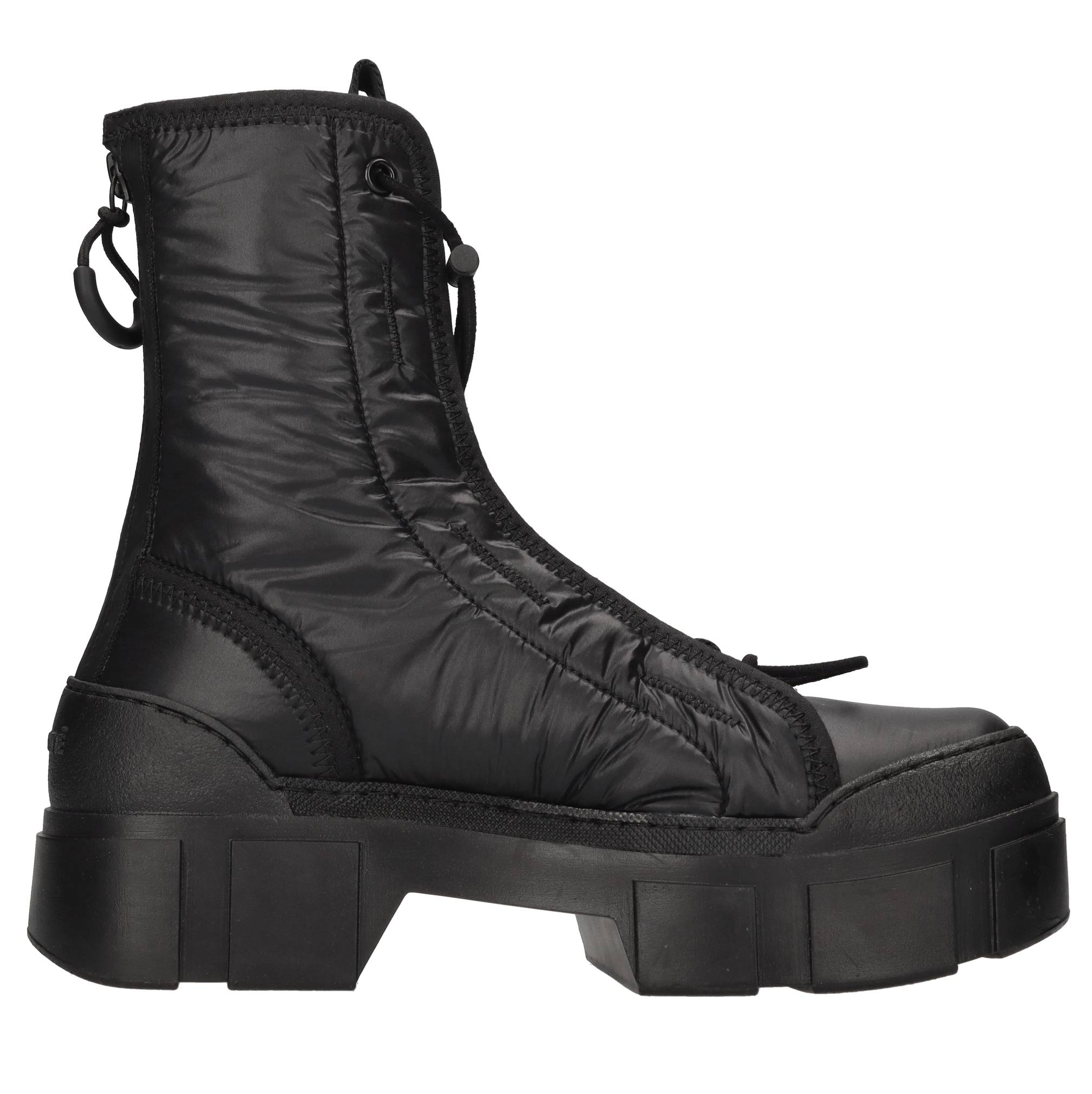 Vic Matie Boots