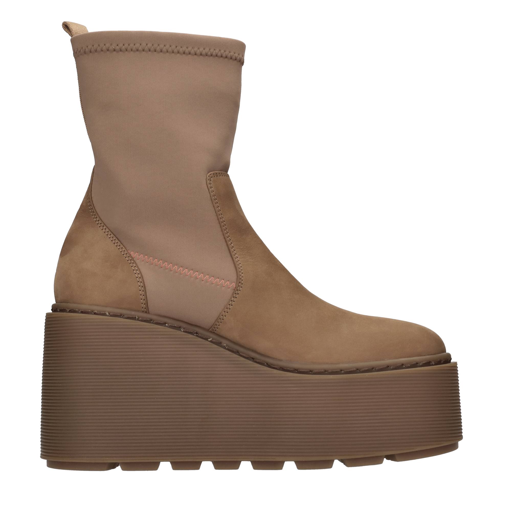 Vic Matie With Heel