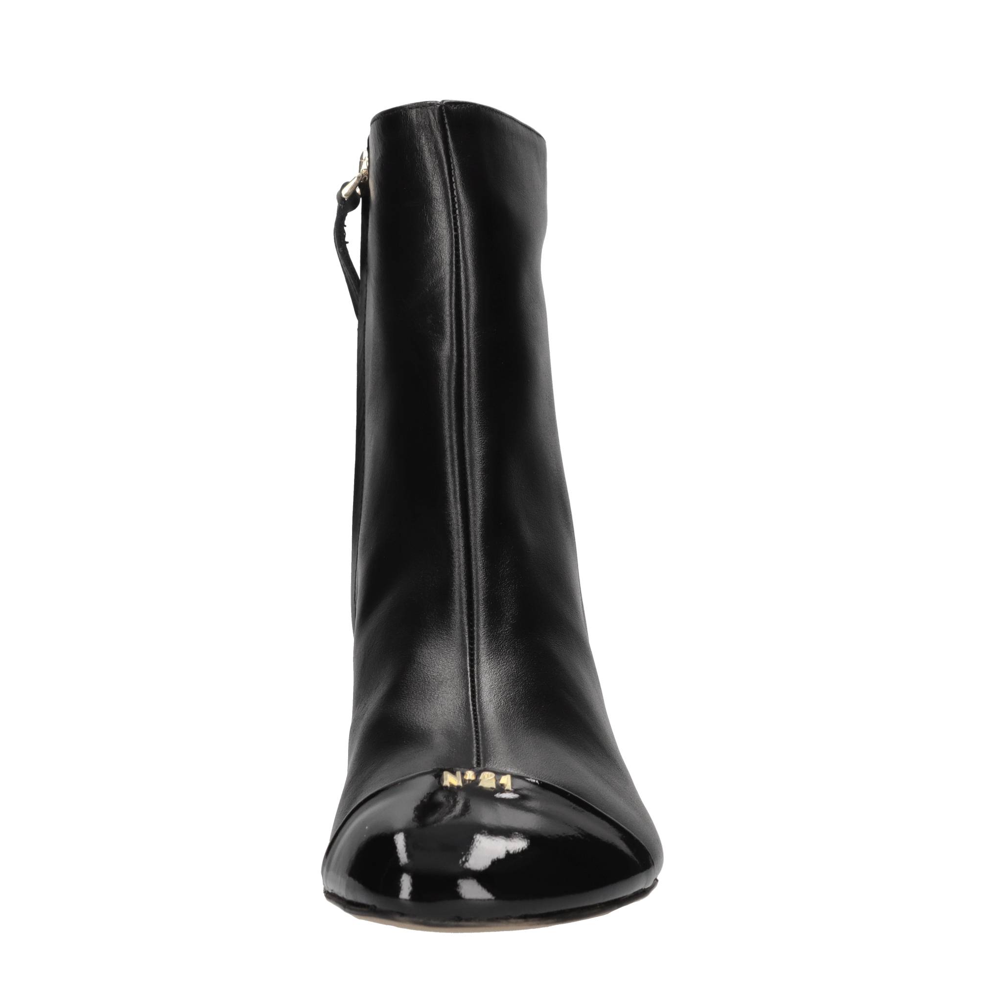 N°21 Botas Negro