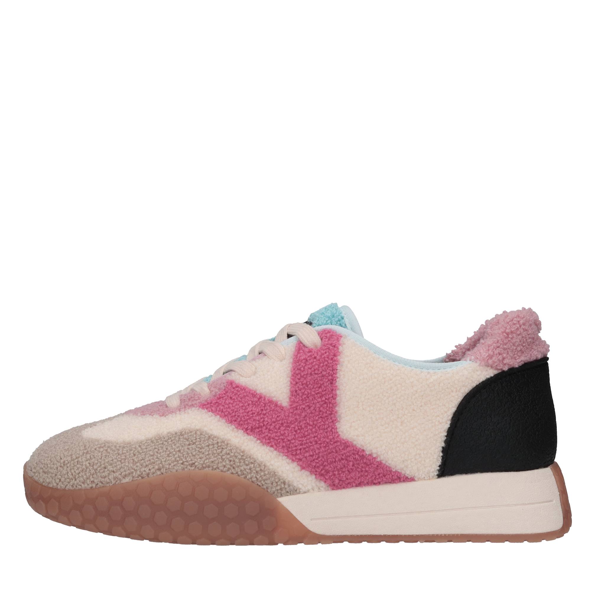 KEH NOO Sneakers