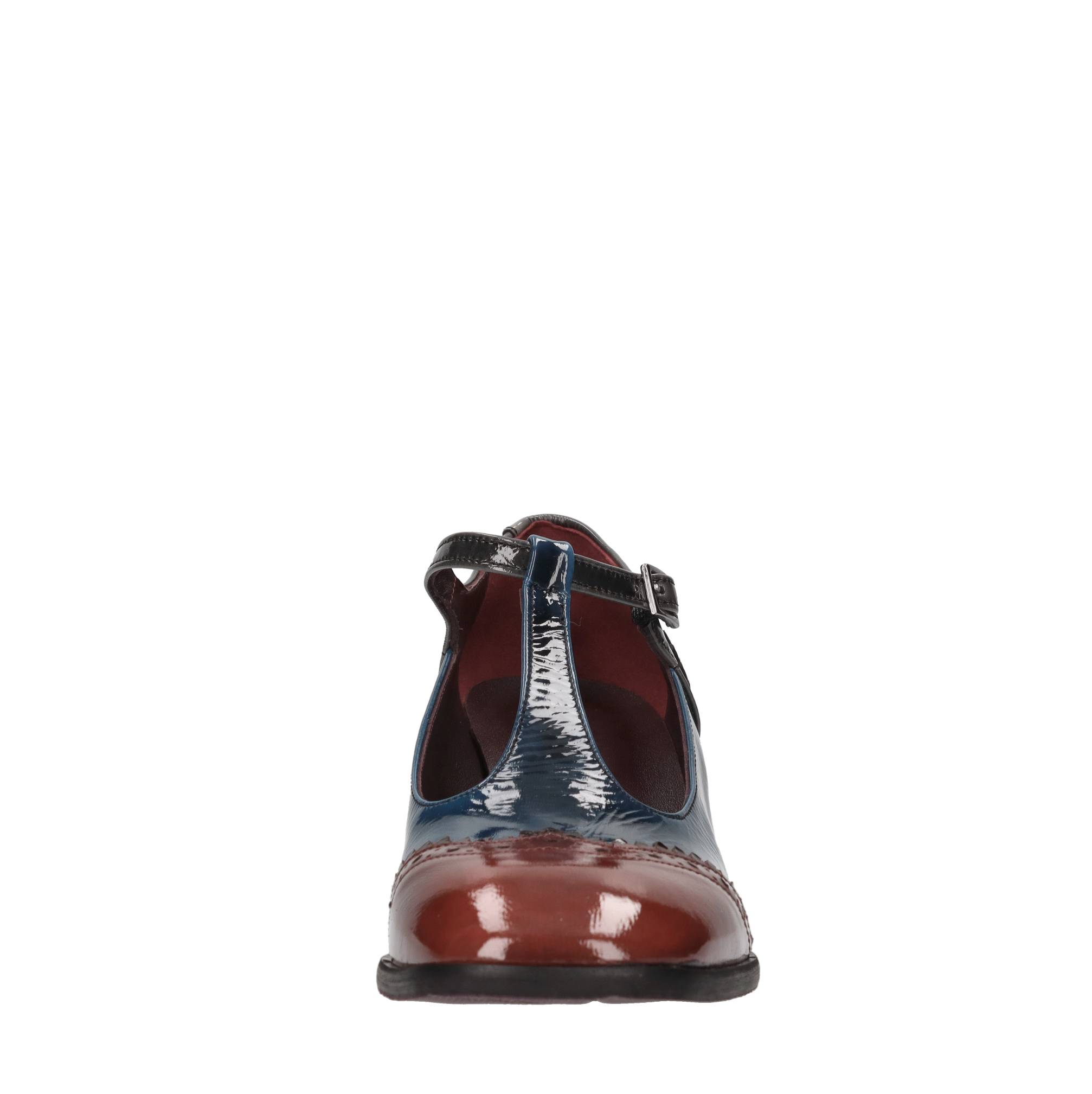 Lorenzo Mari With Heel