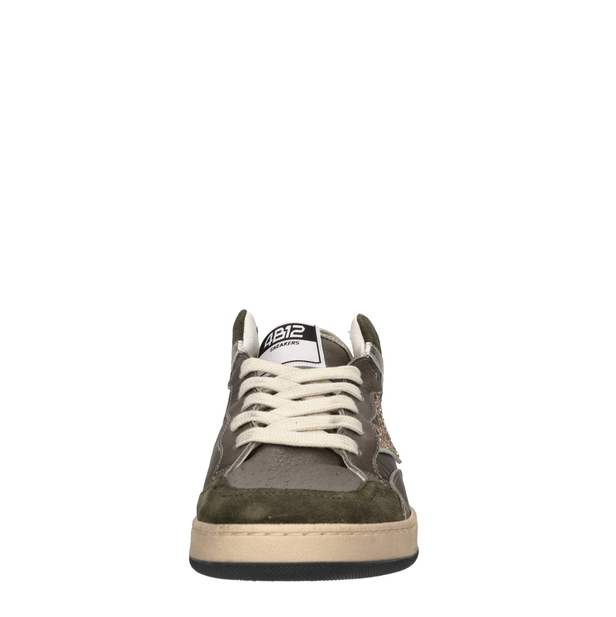 4B12 Sneakers