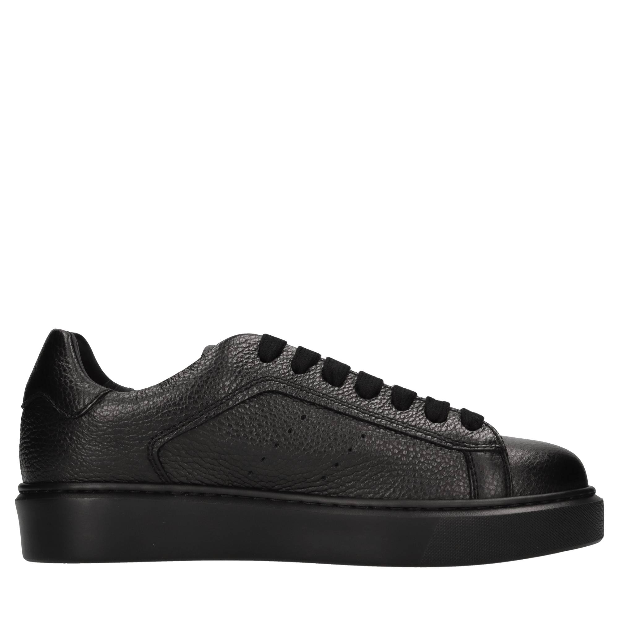 Doucal's Sneakers