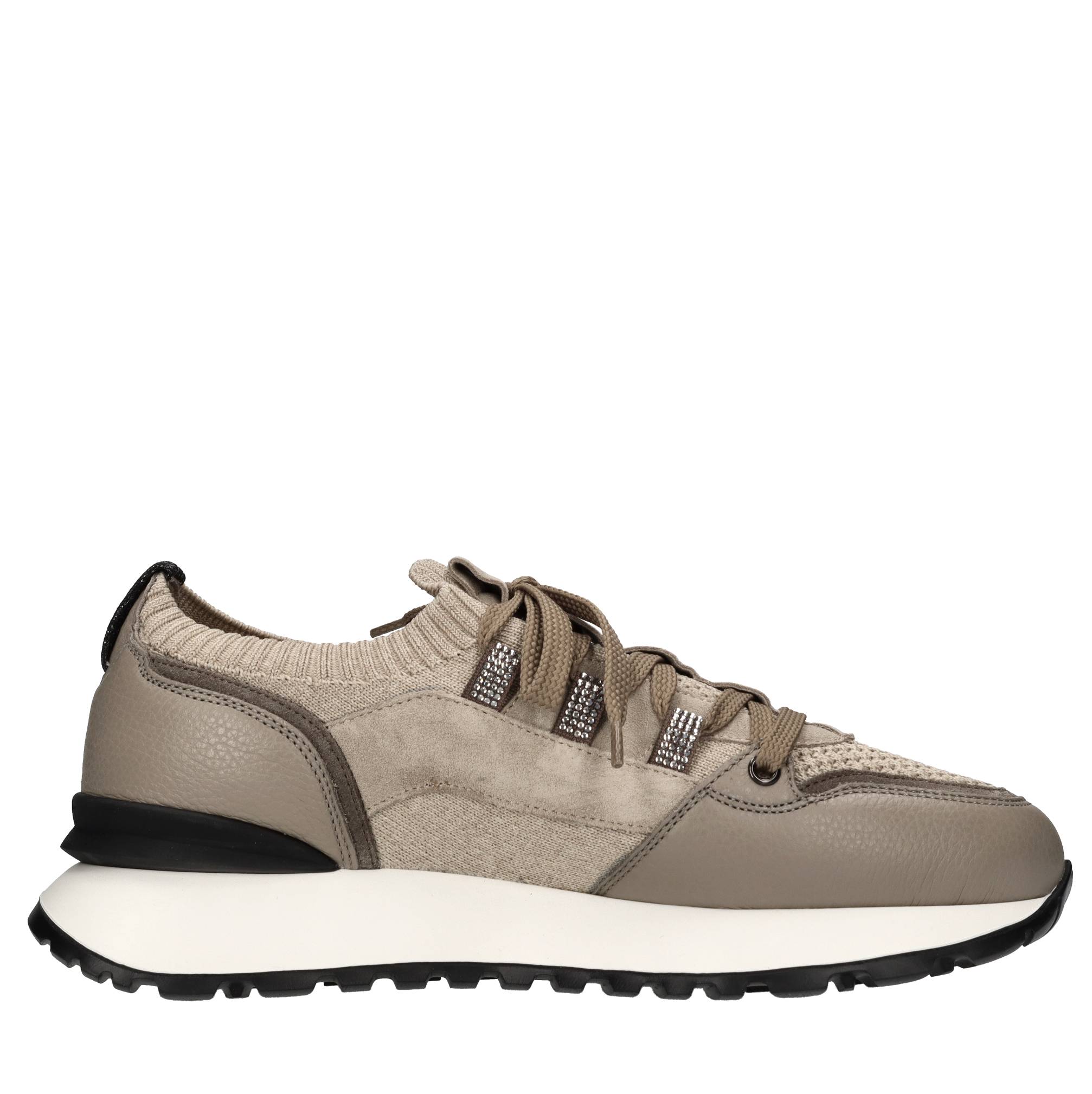 Doucal's Baskets beige