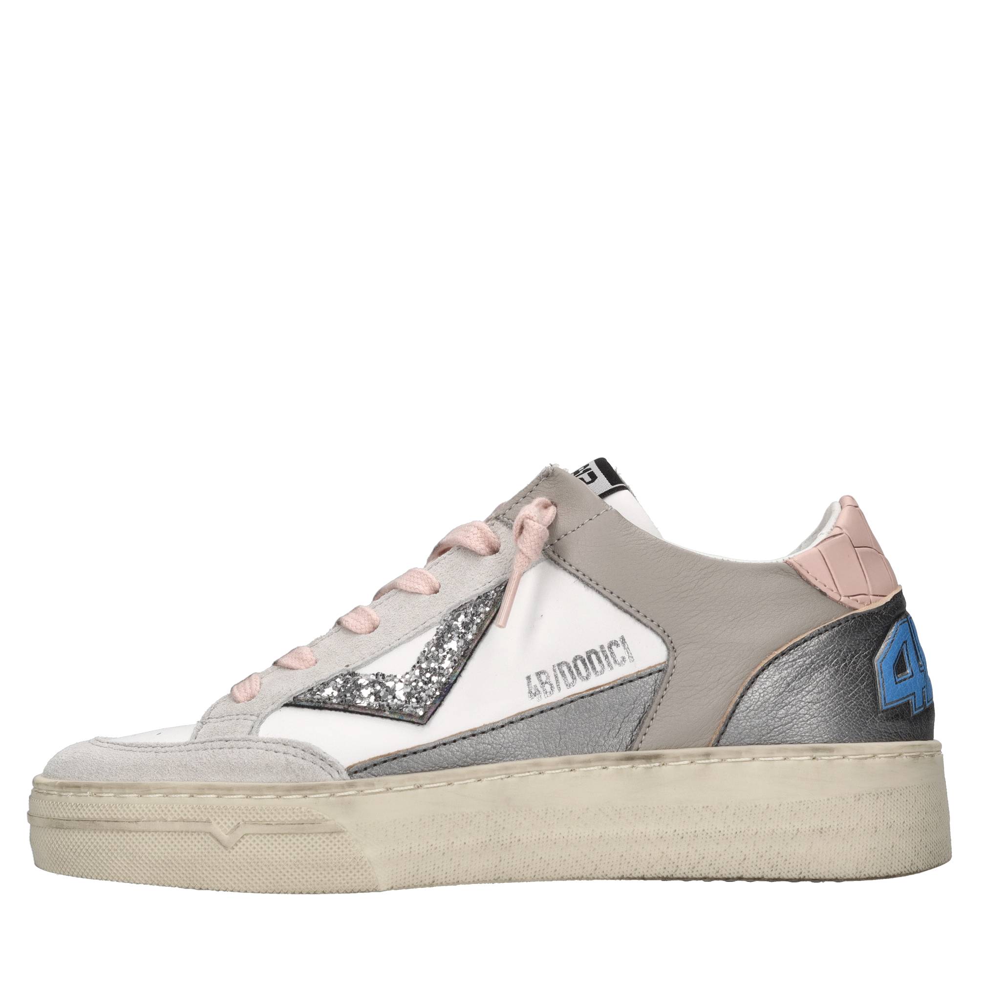 4B12 Sneakers