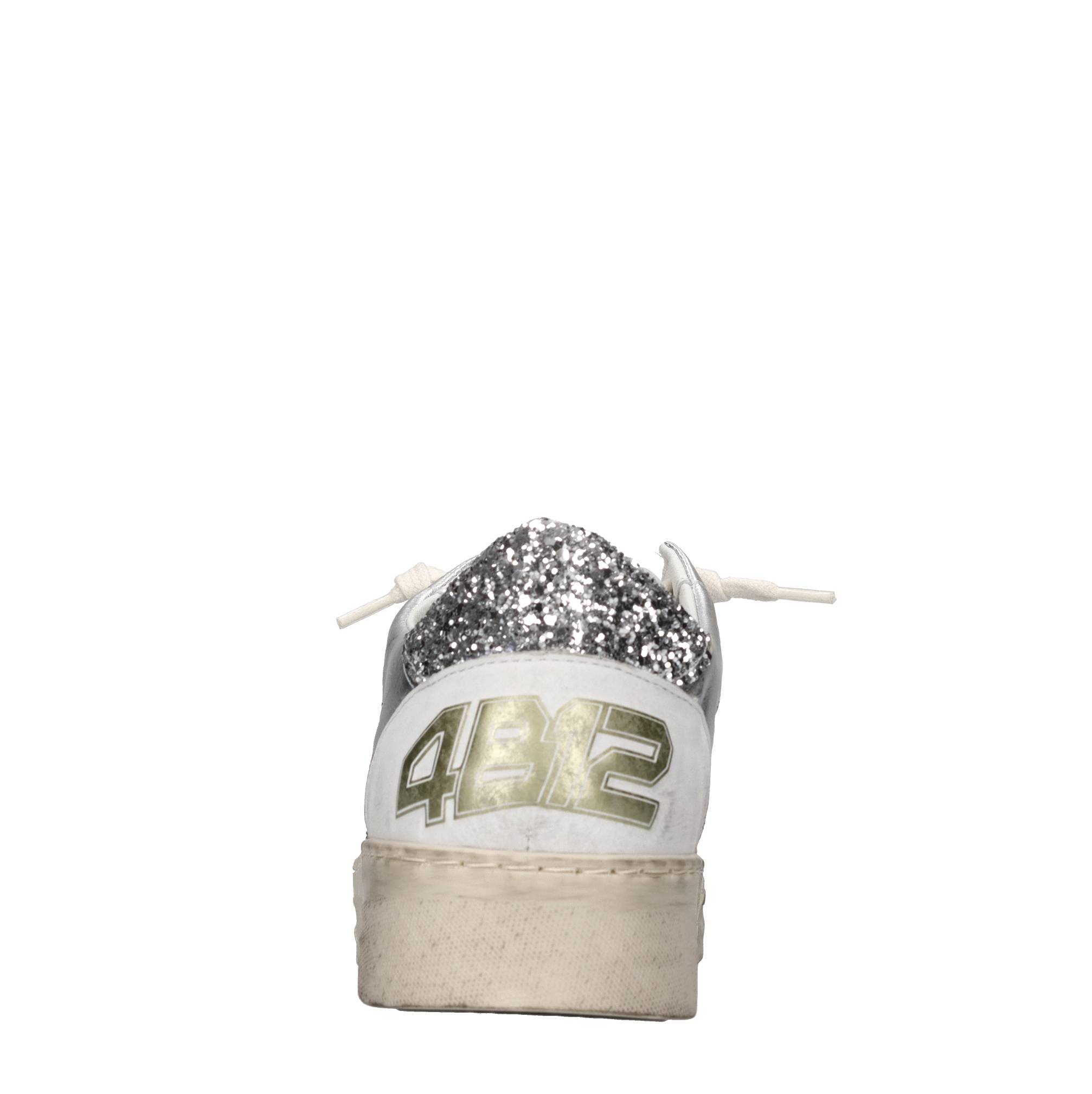 4B12 Sneakers