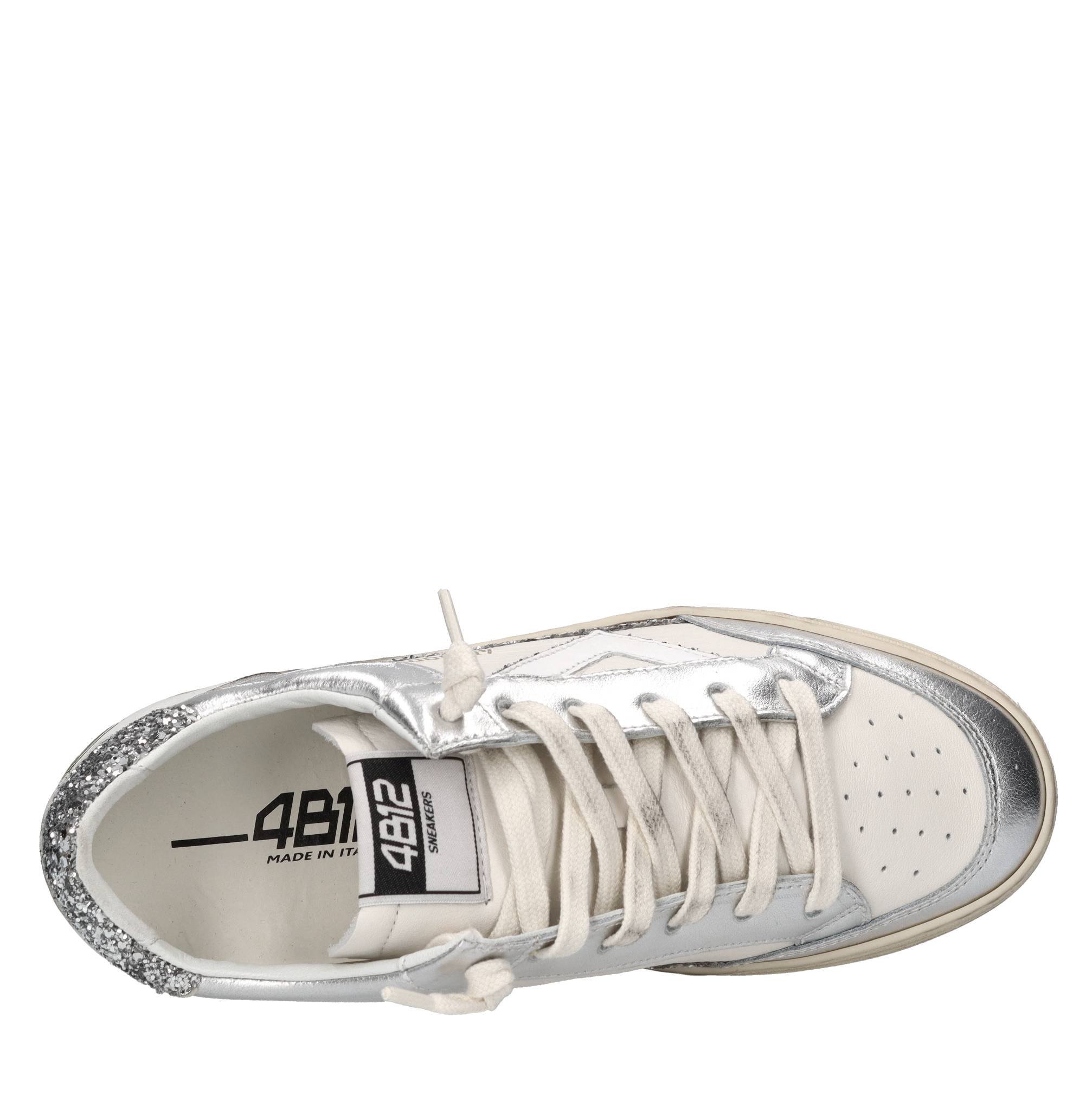 4B12 Sneakers