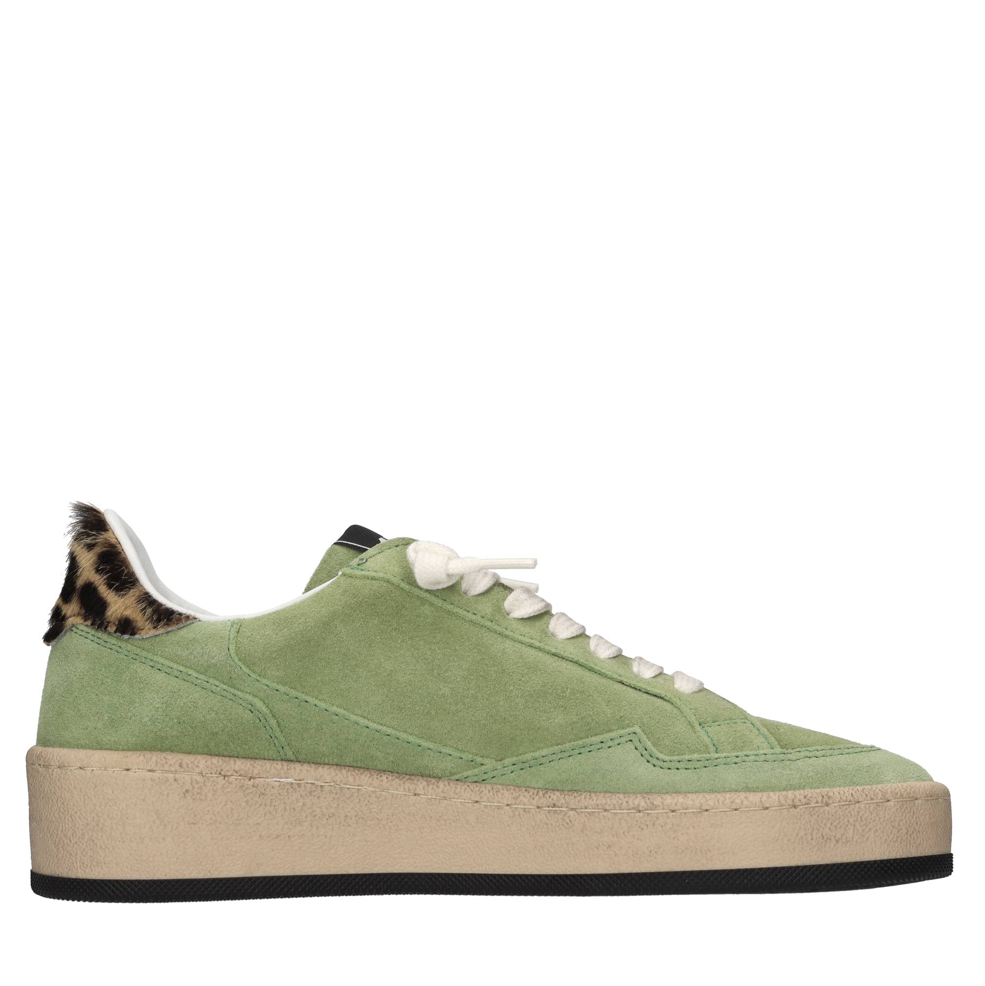4B12 Sneakers