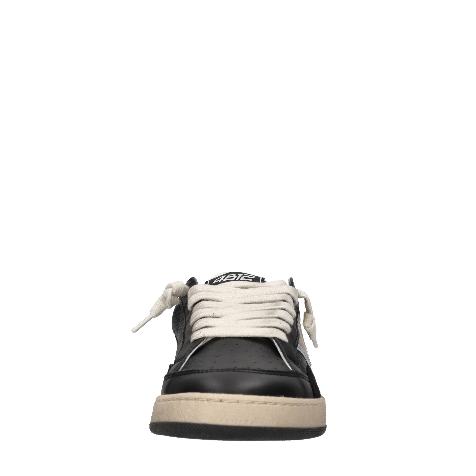 4B12 Sneakers