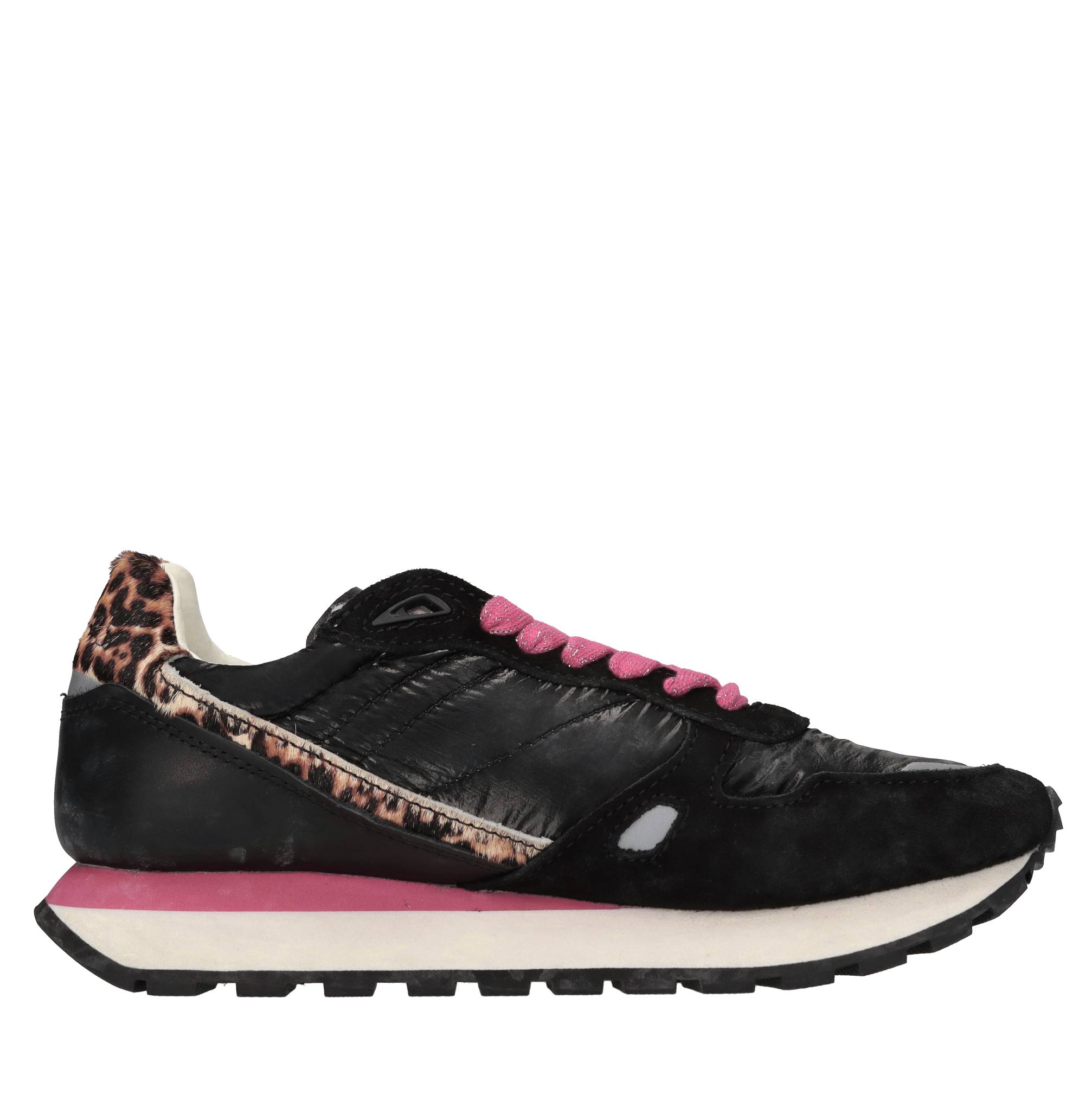 MONOWAY Sneakers