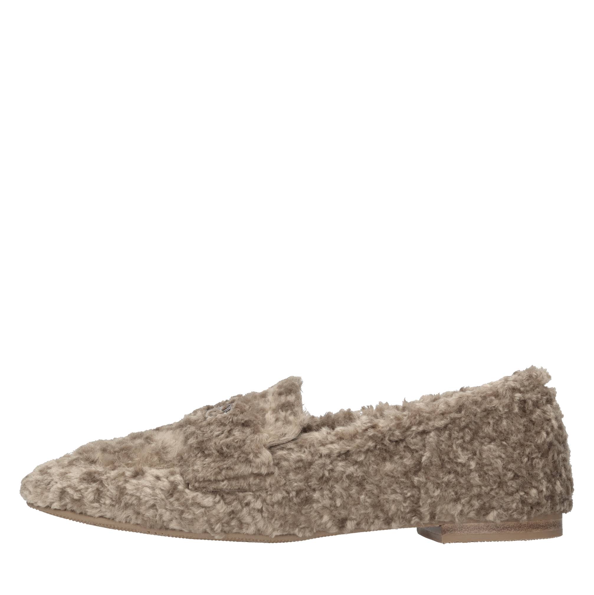 Casadei Zapatos bajos Beige