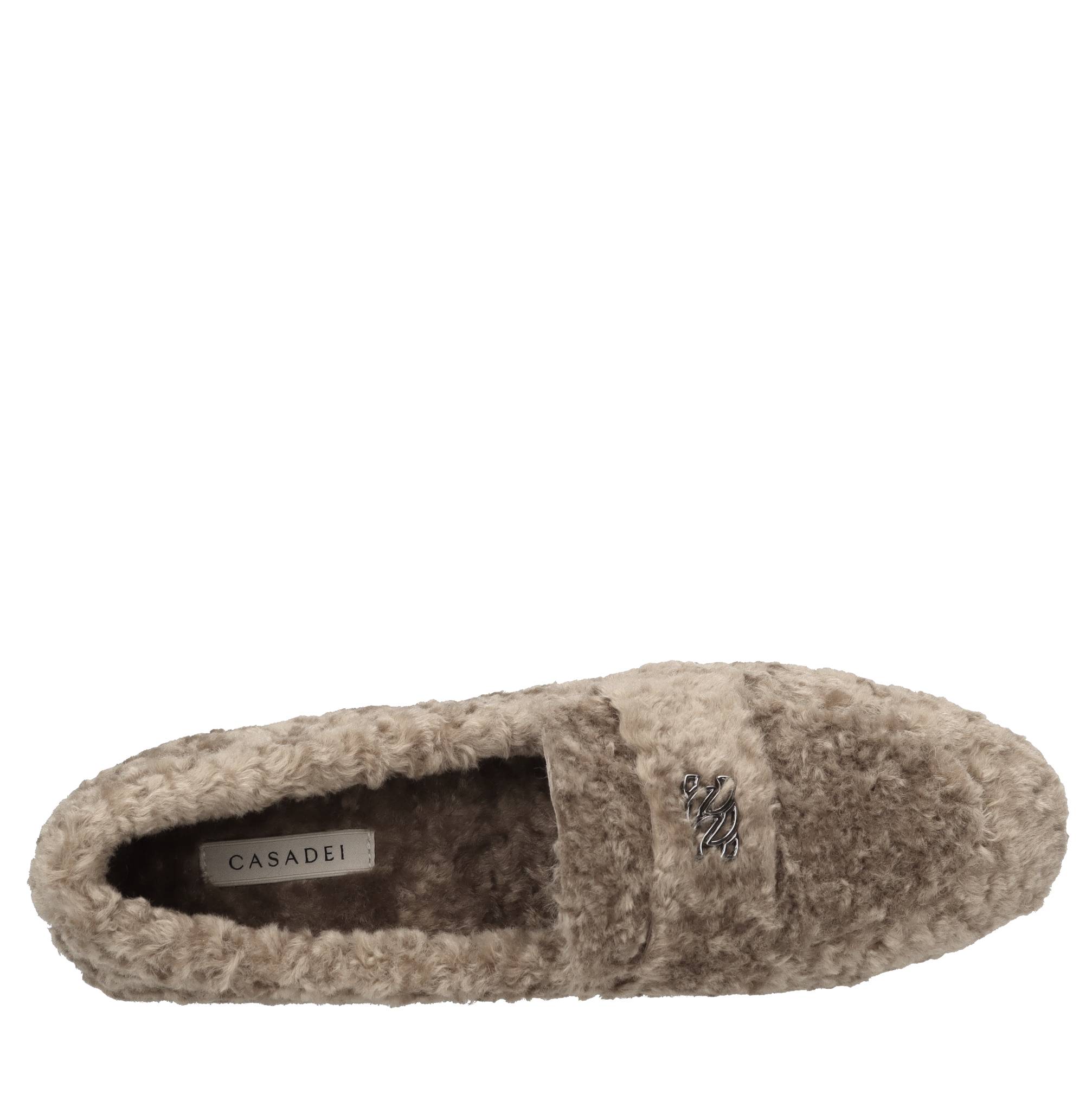 Casadei Zapatos bajos Beige
