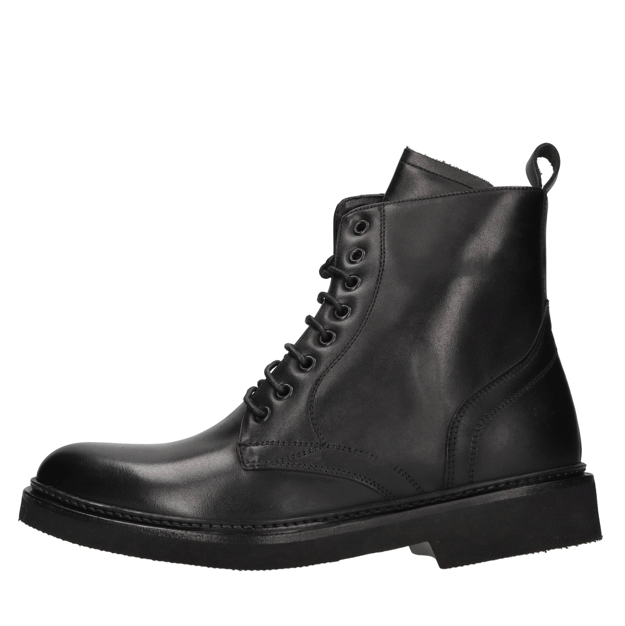 Marechiaro 1962 Boots
