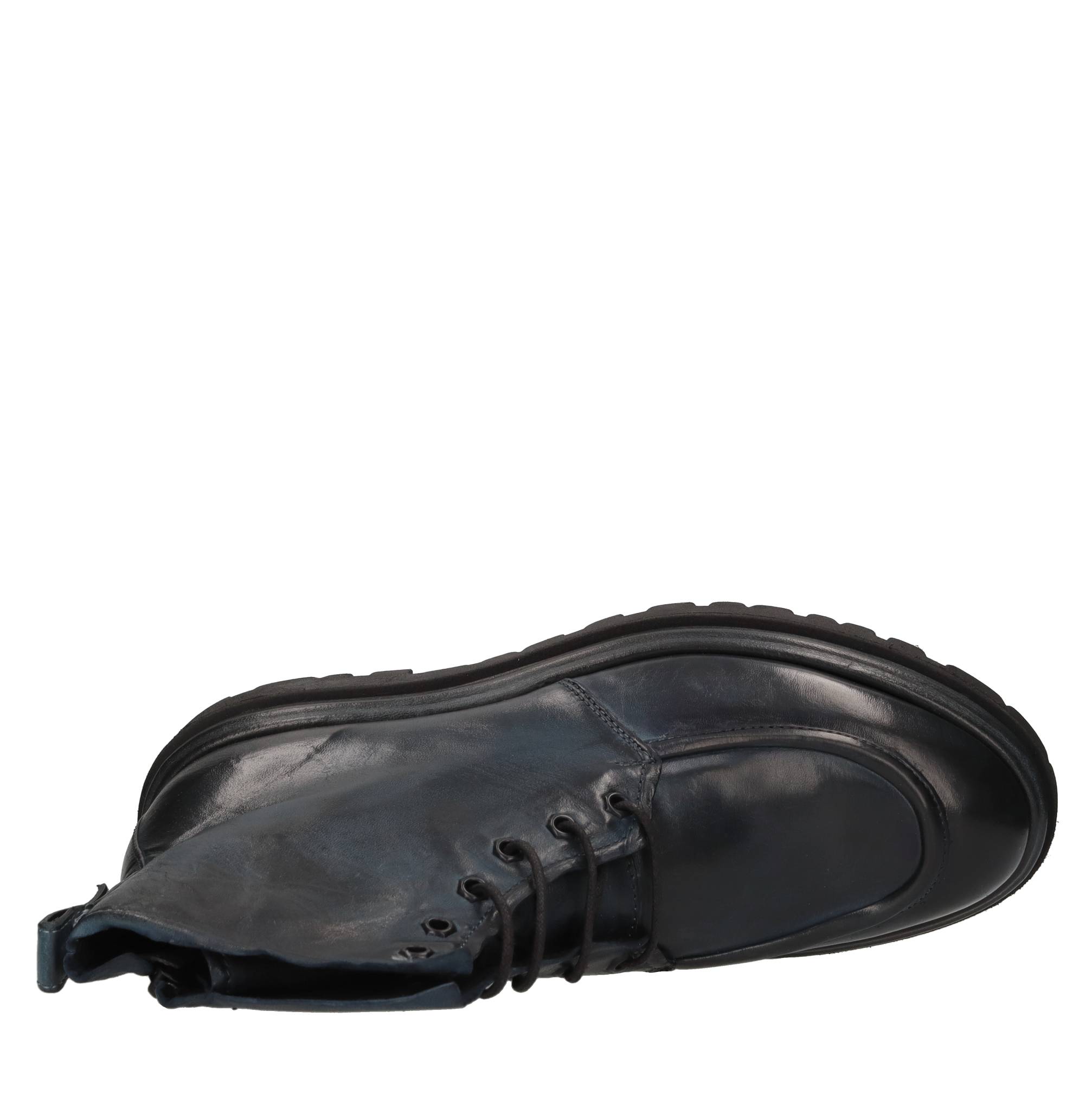 Pawelk's Boots