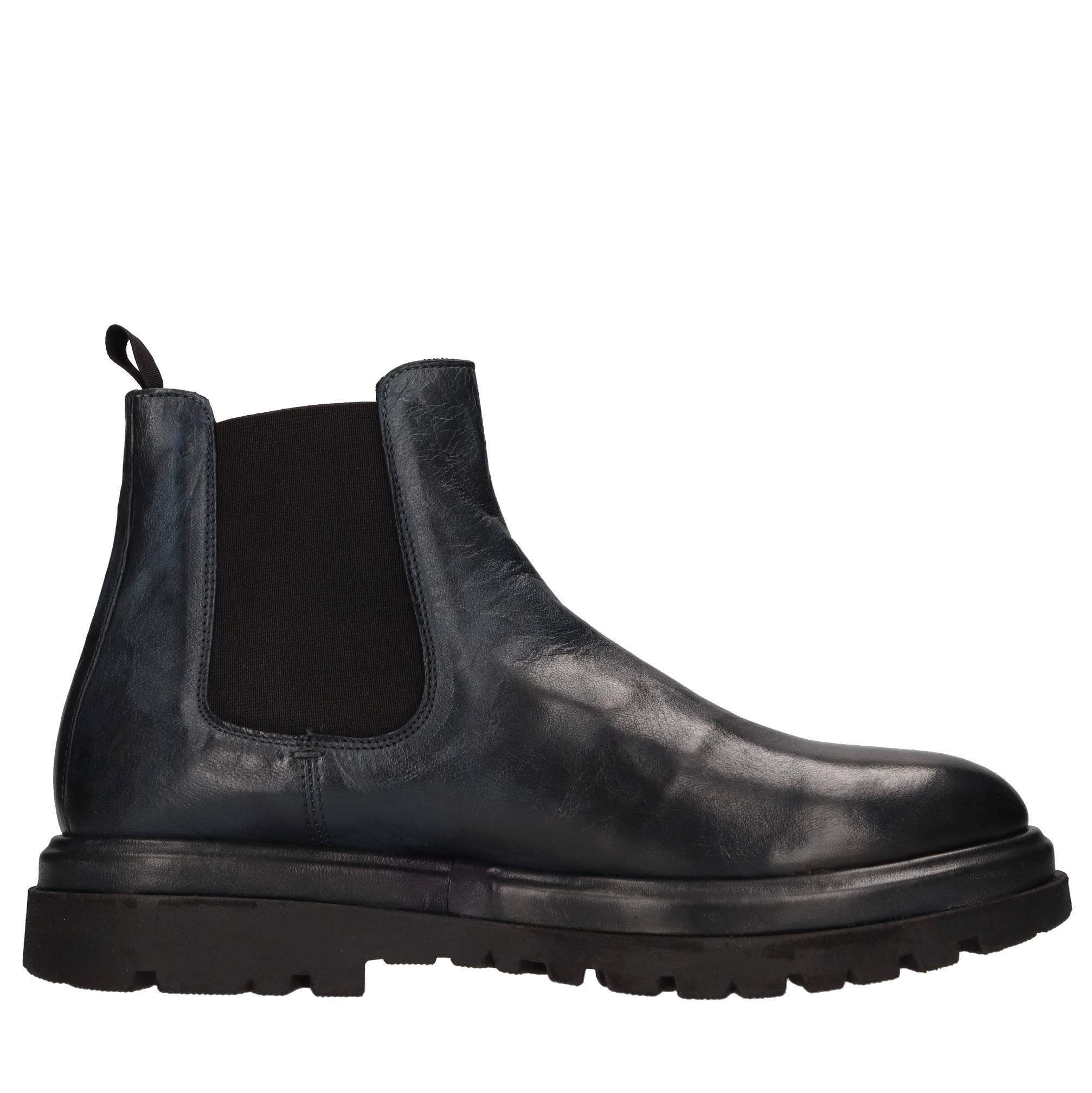 Pawelk's Boots
