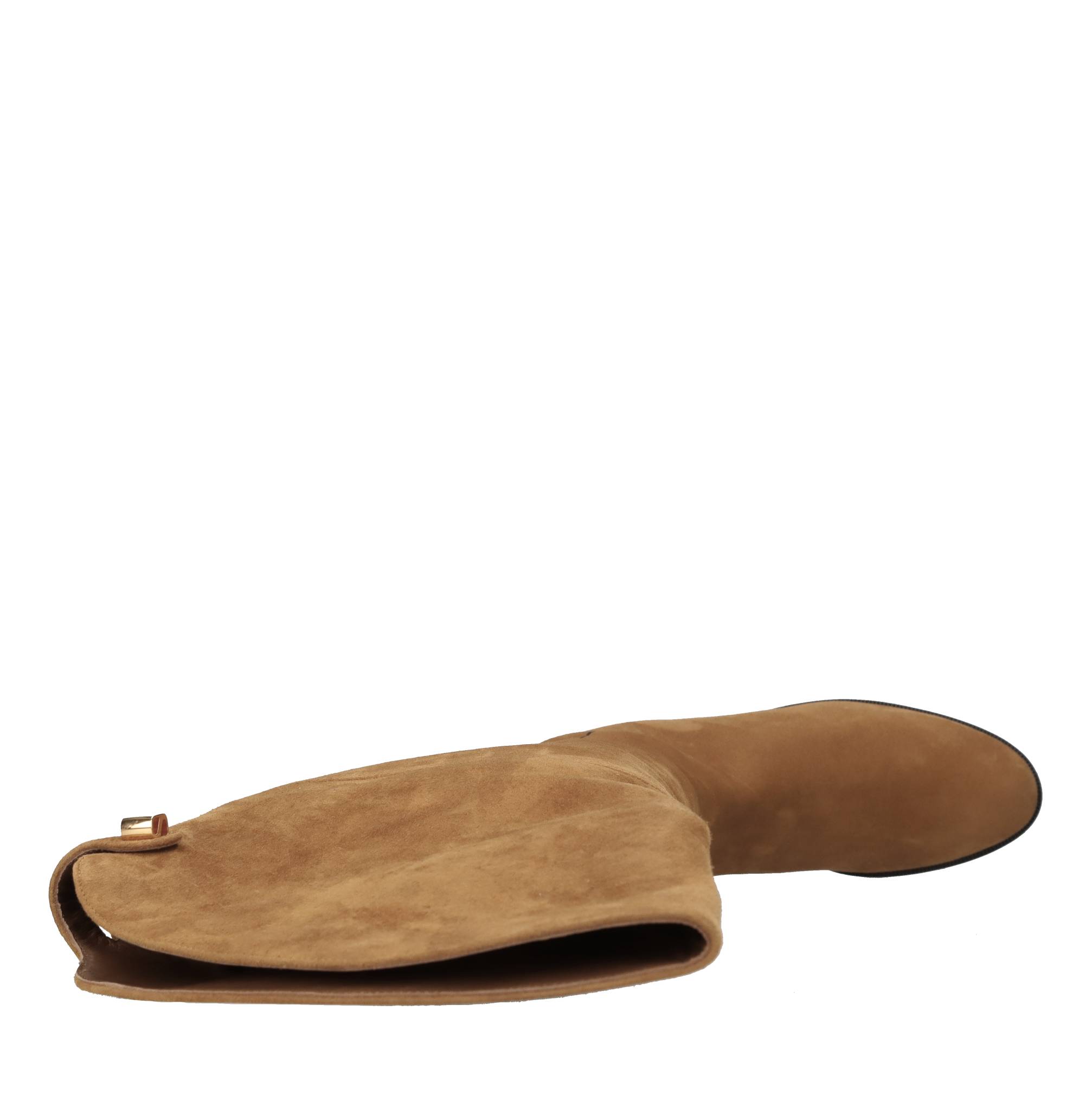 SKORPIOS Boots