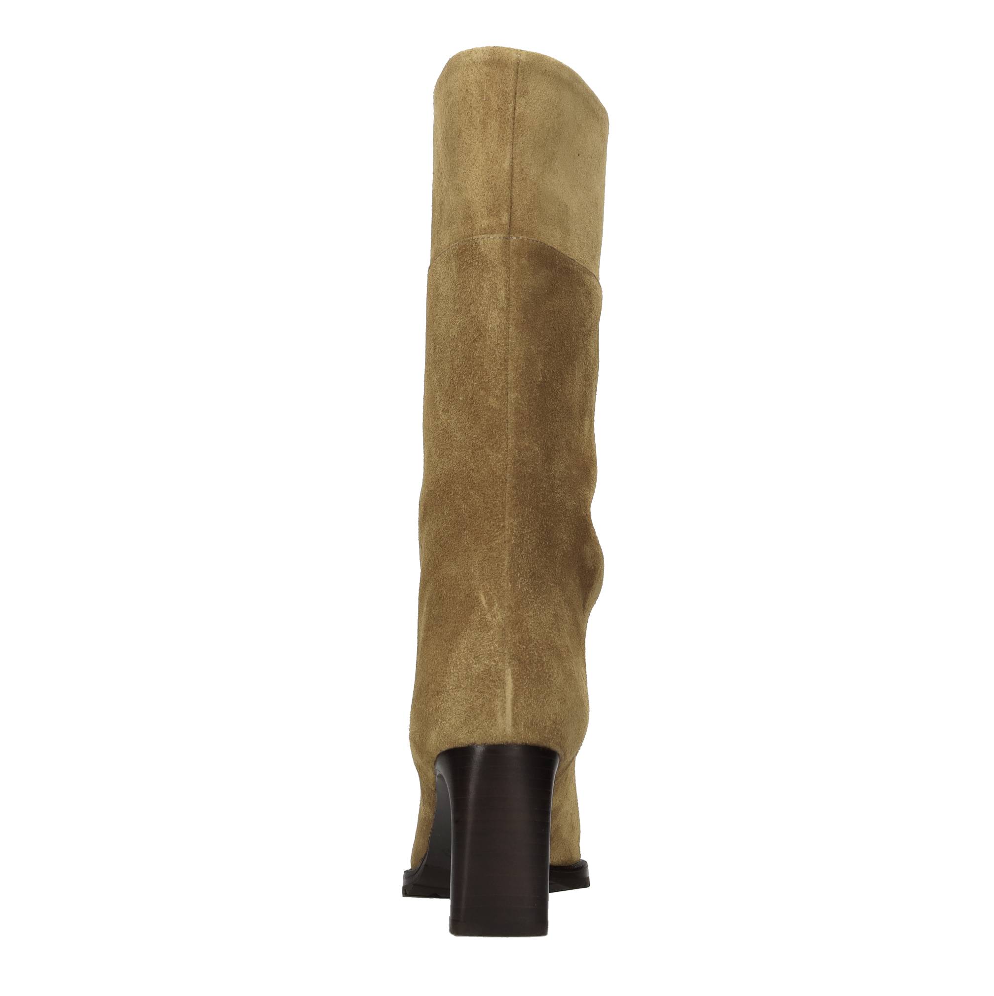 SKORPIOS Boots
