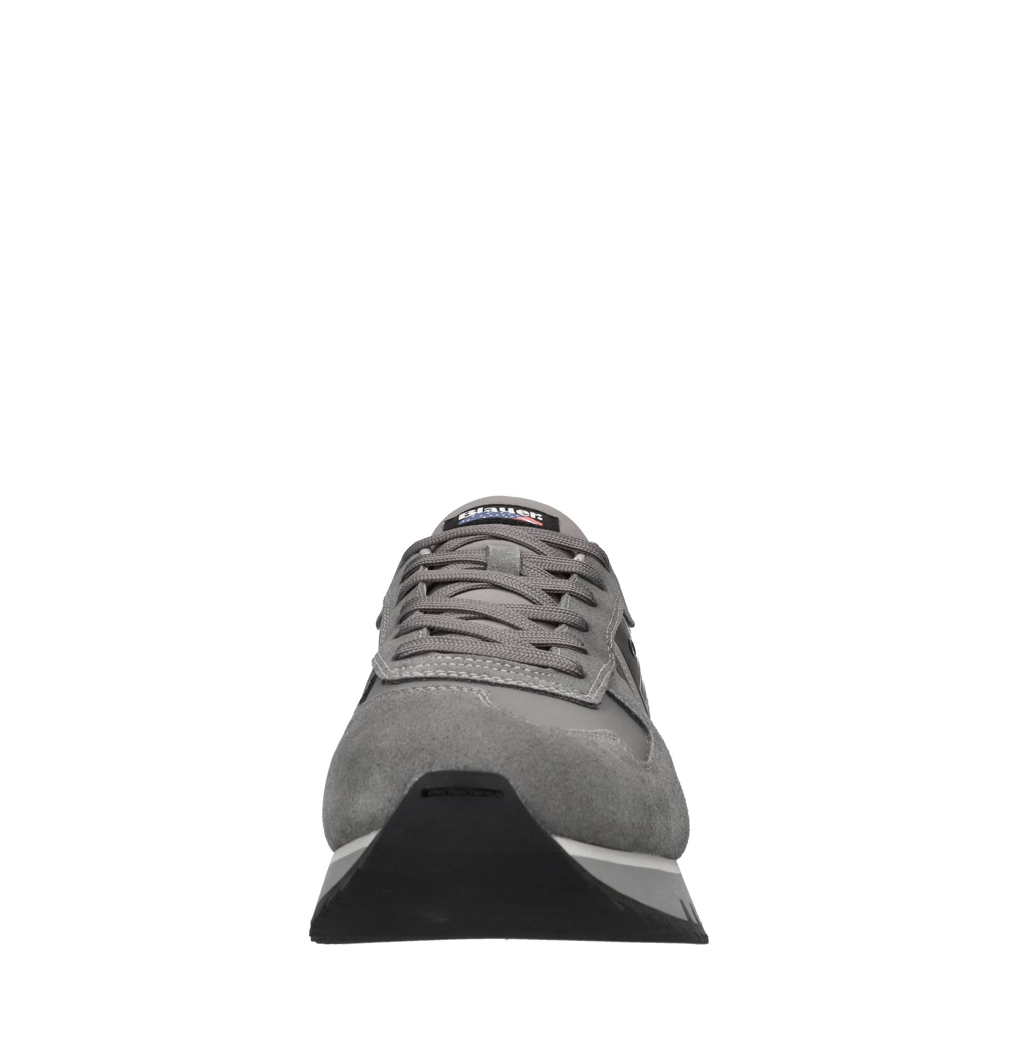 Blauer Sneakers