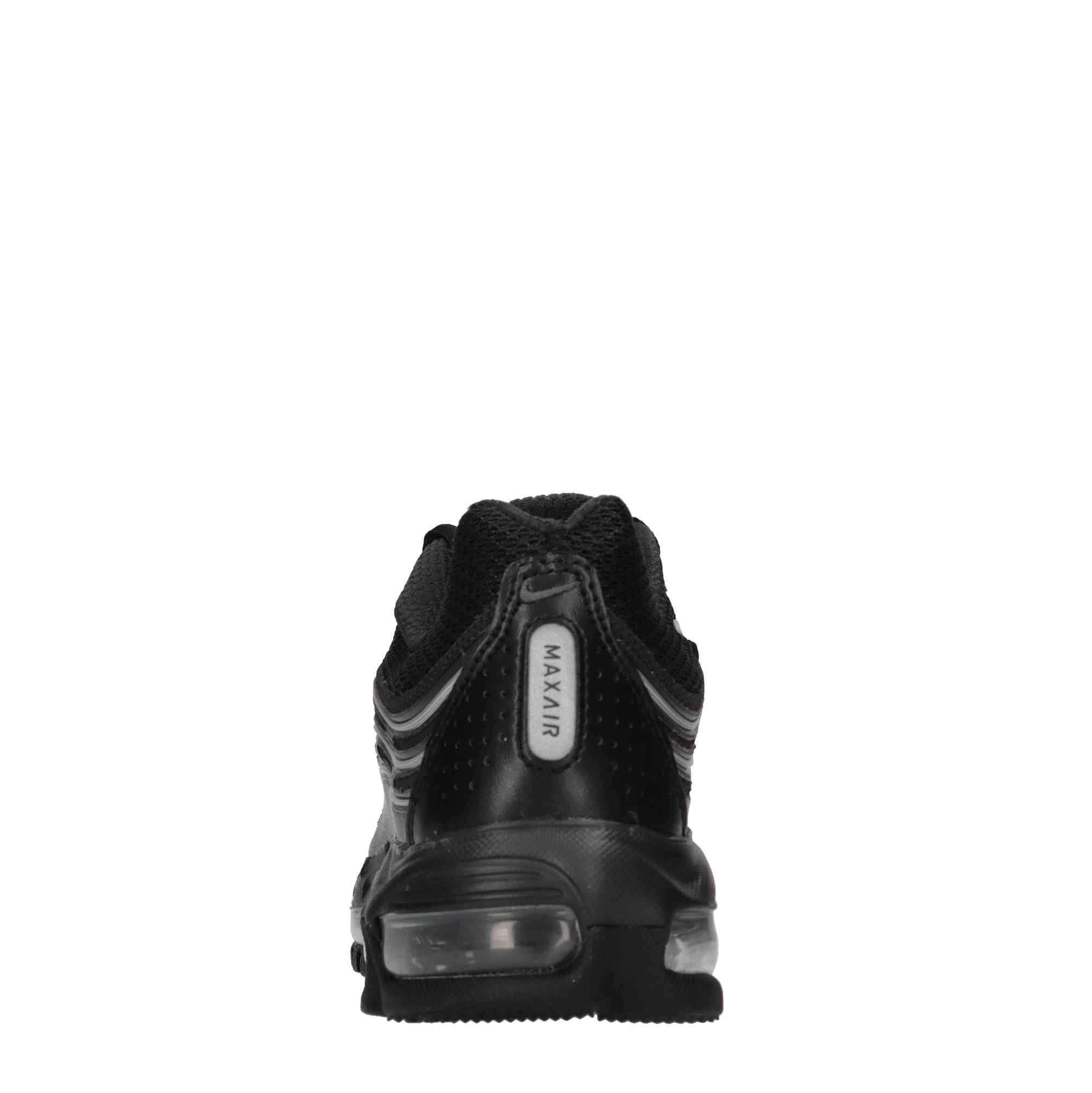 Nike Schwarze Sneaker