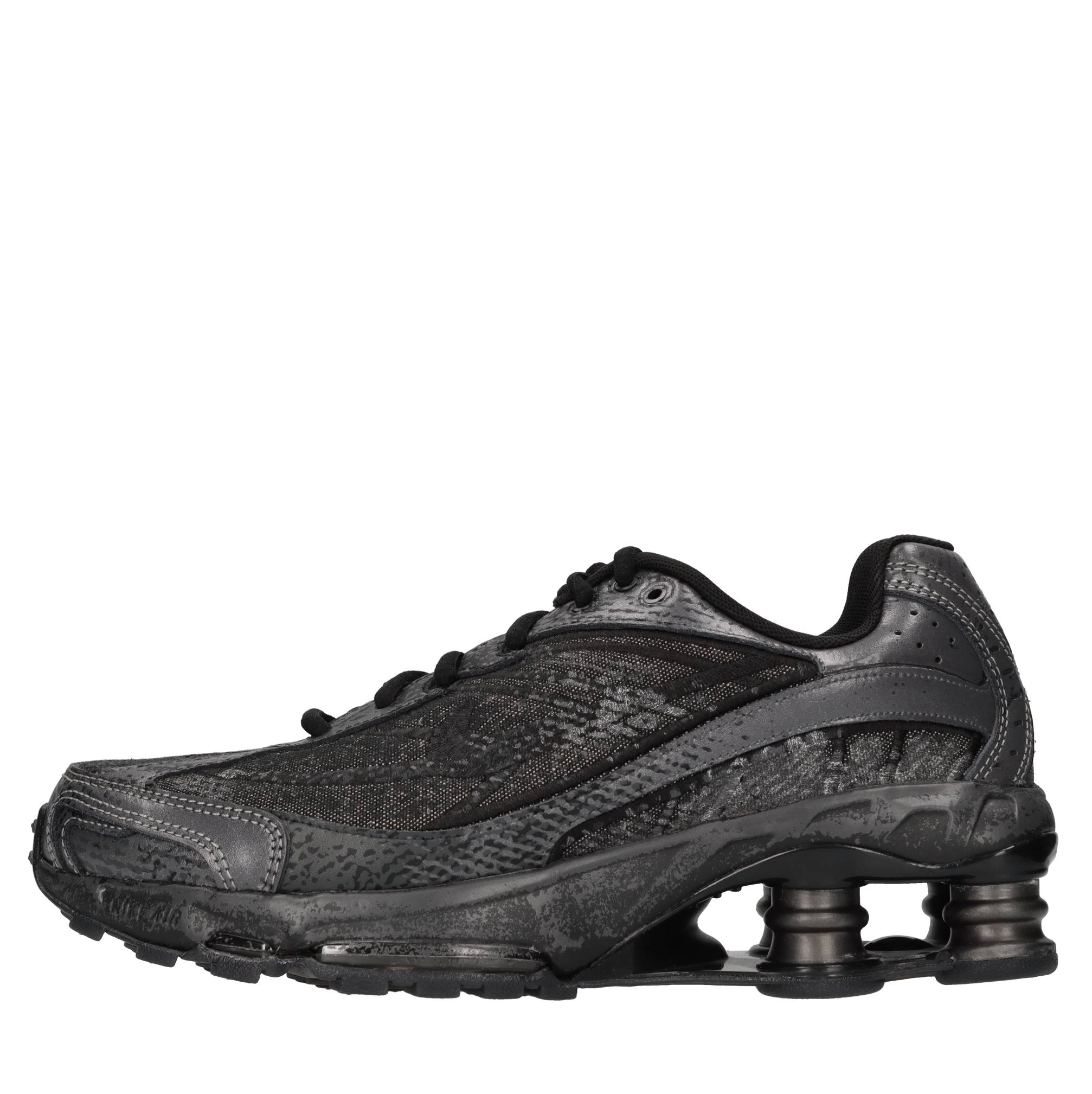 Nike Sneakers Grey