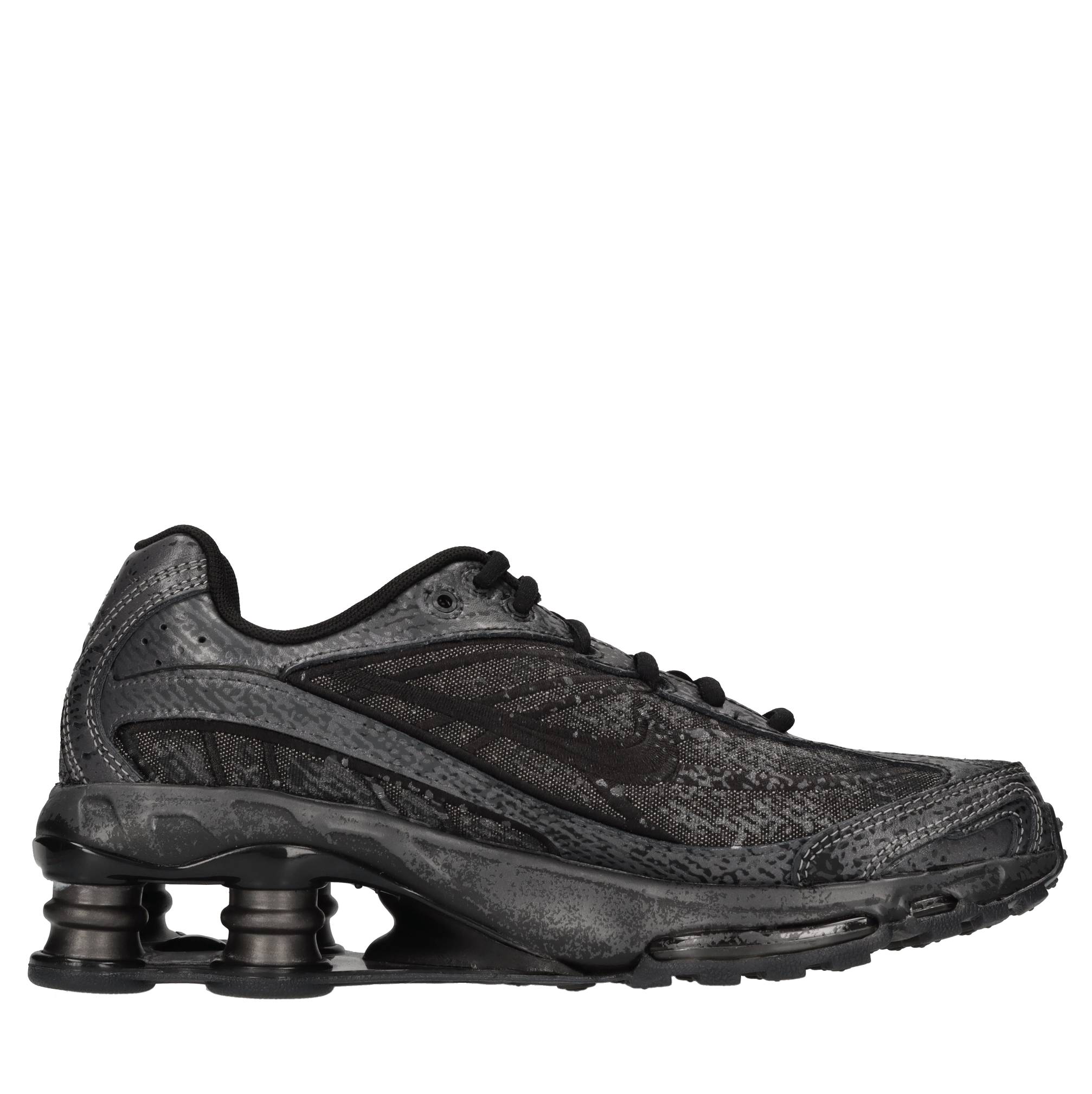 Nike Sneakers Grey