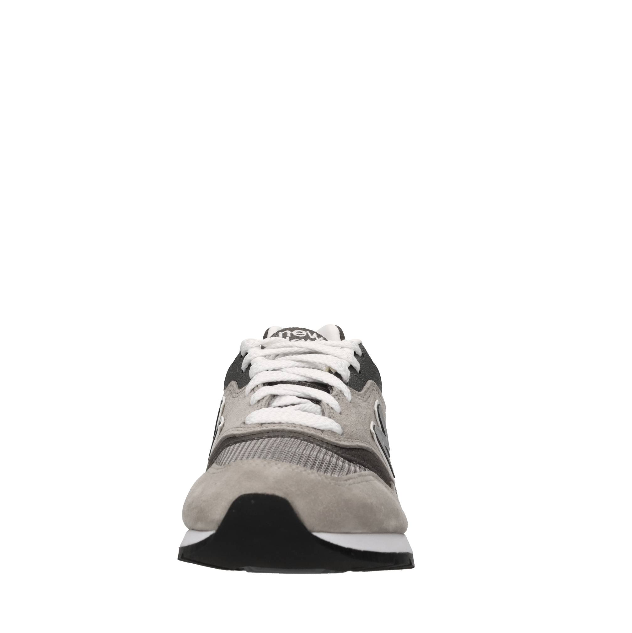 New Balance Sneakers Grau