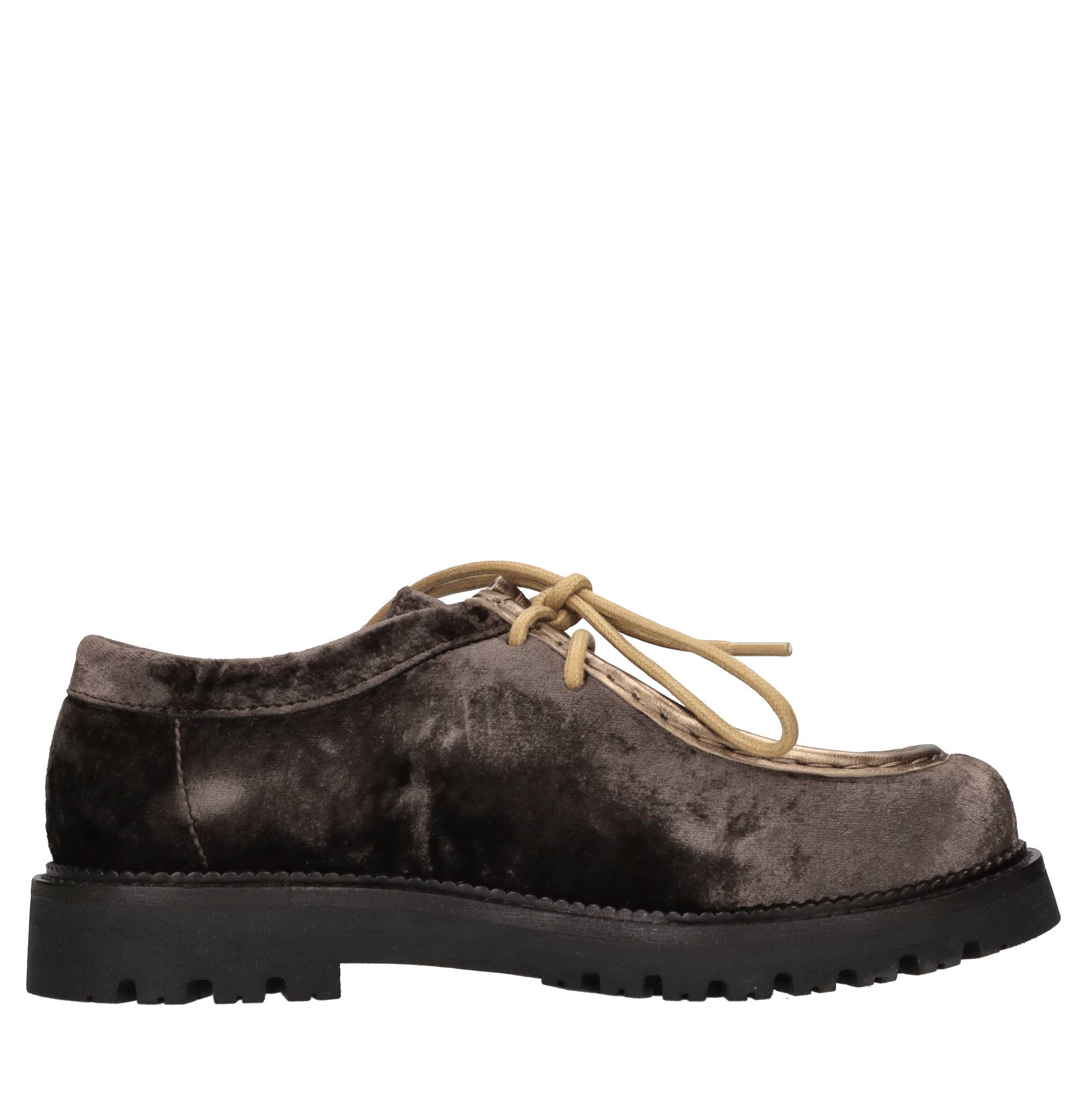 Argilla Chaussures basses Brown