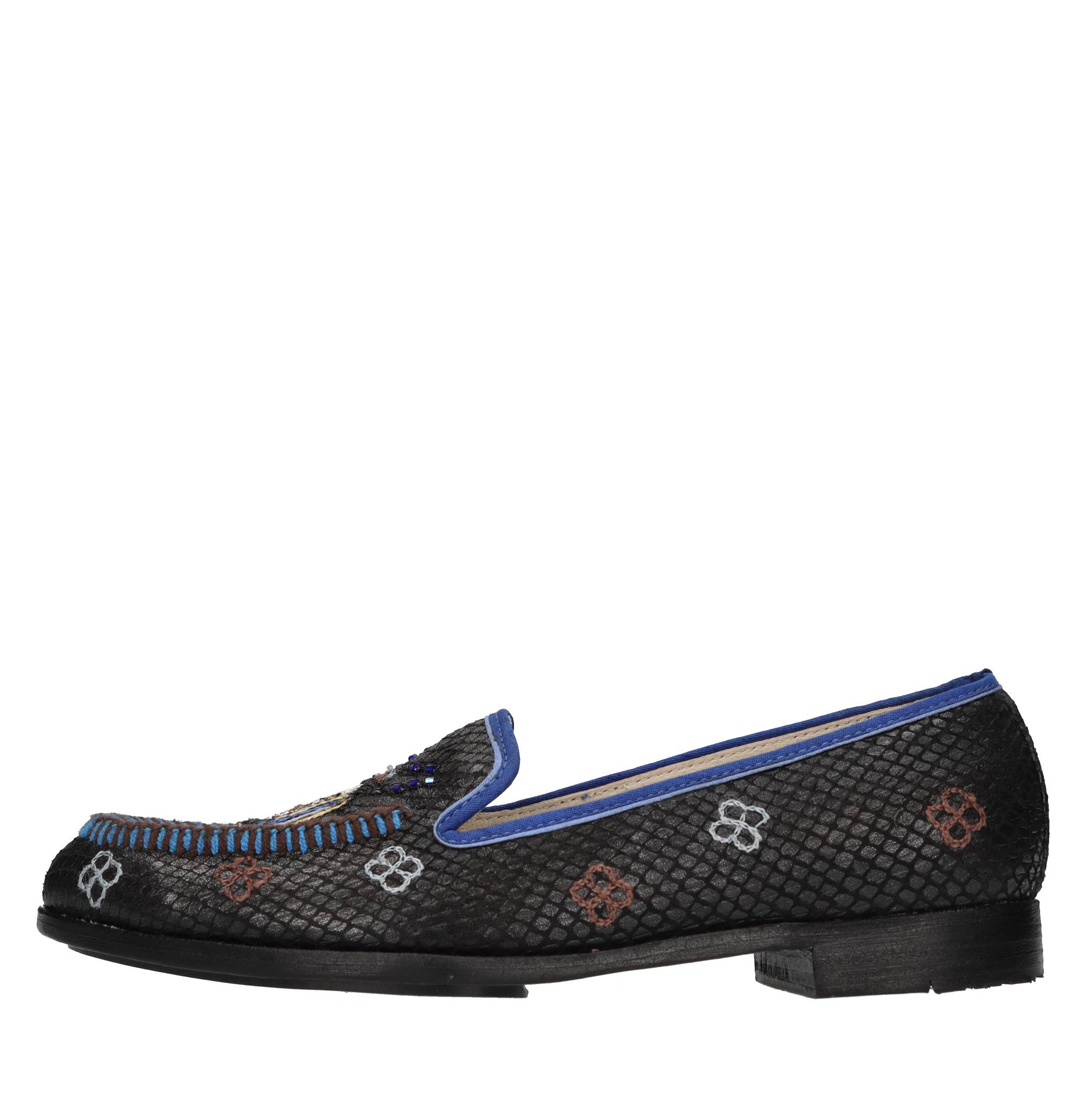 Meher Kakalia Niedrige Schuhe Multicolor