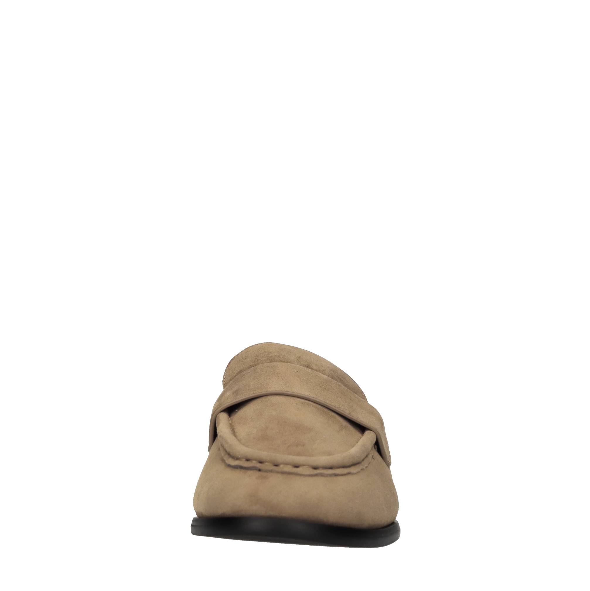 The Giver Zapatos bajos Brown