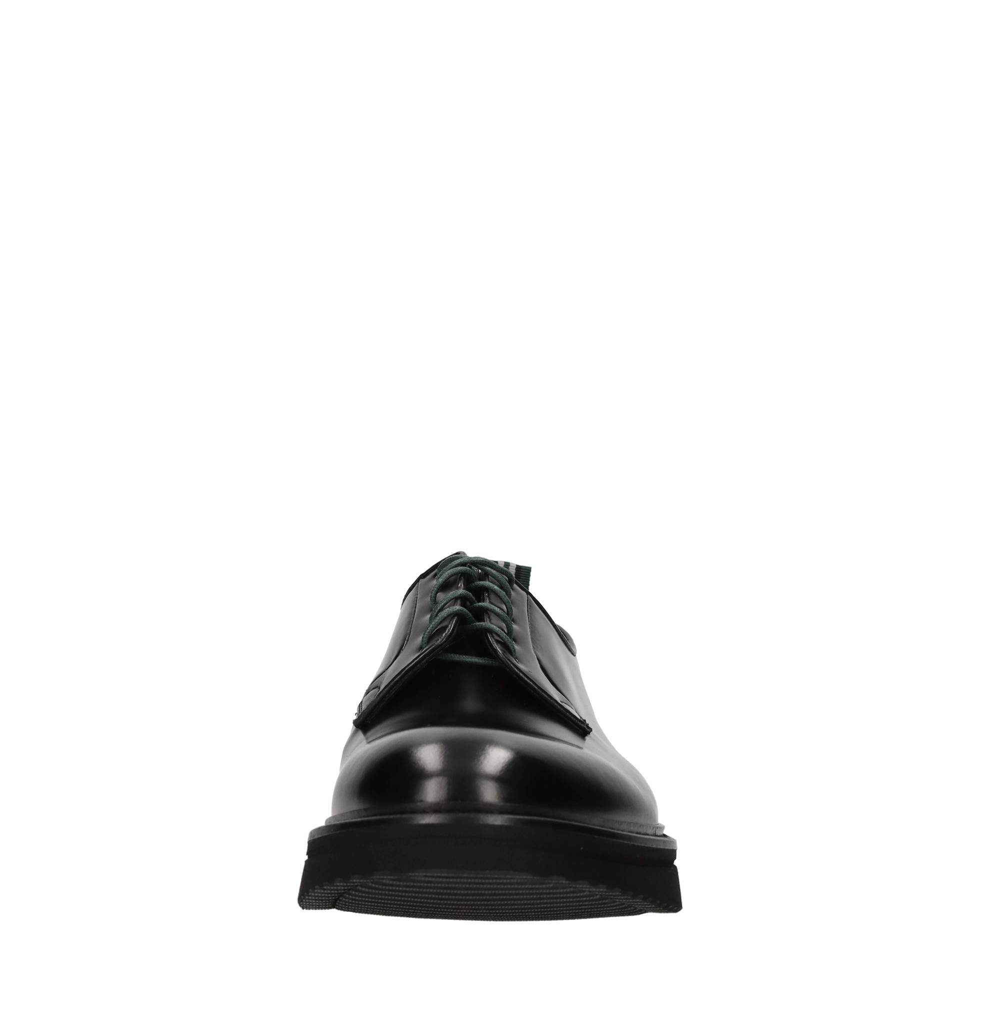 Green George Chaussures basses Noir