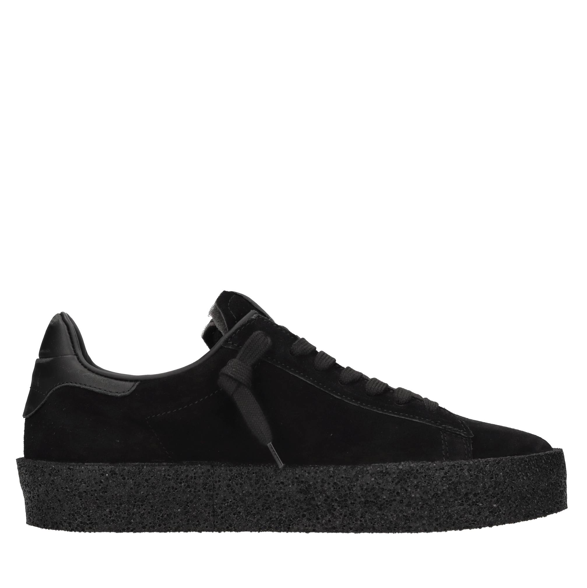Akman Black Sneakers