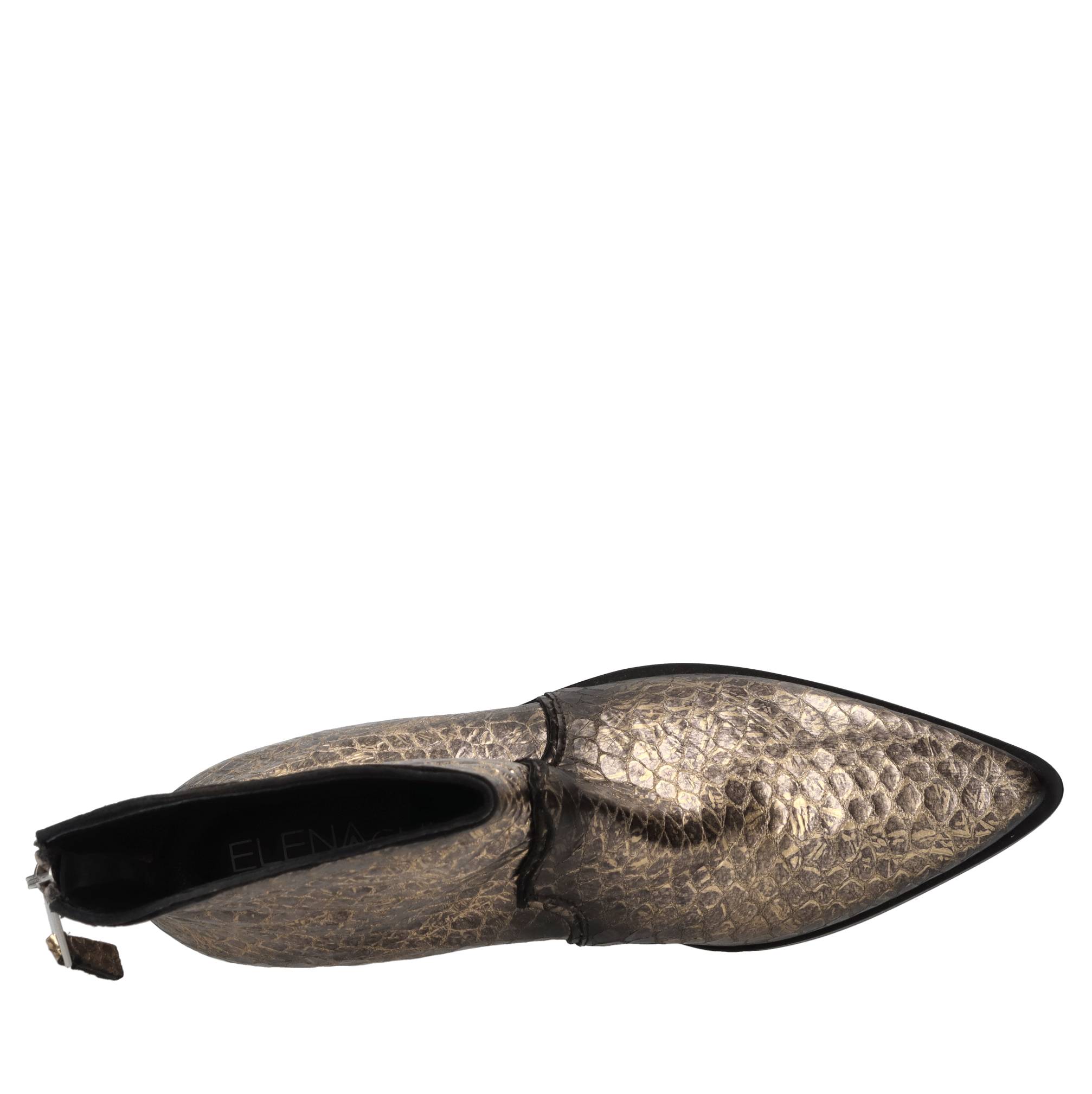Elena Iachi Bottes en or