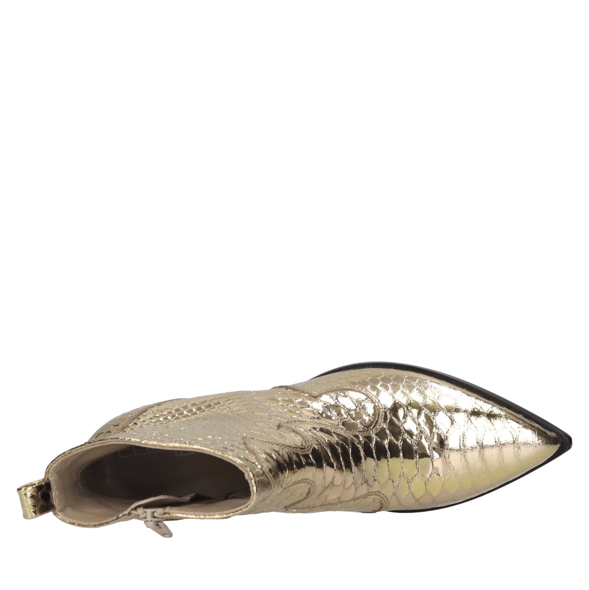Elena Iachi Bottes en or