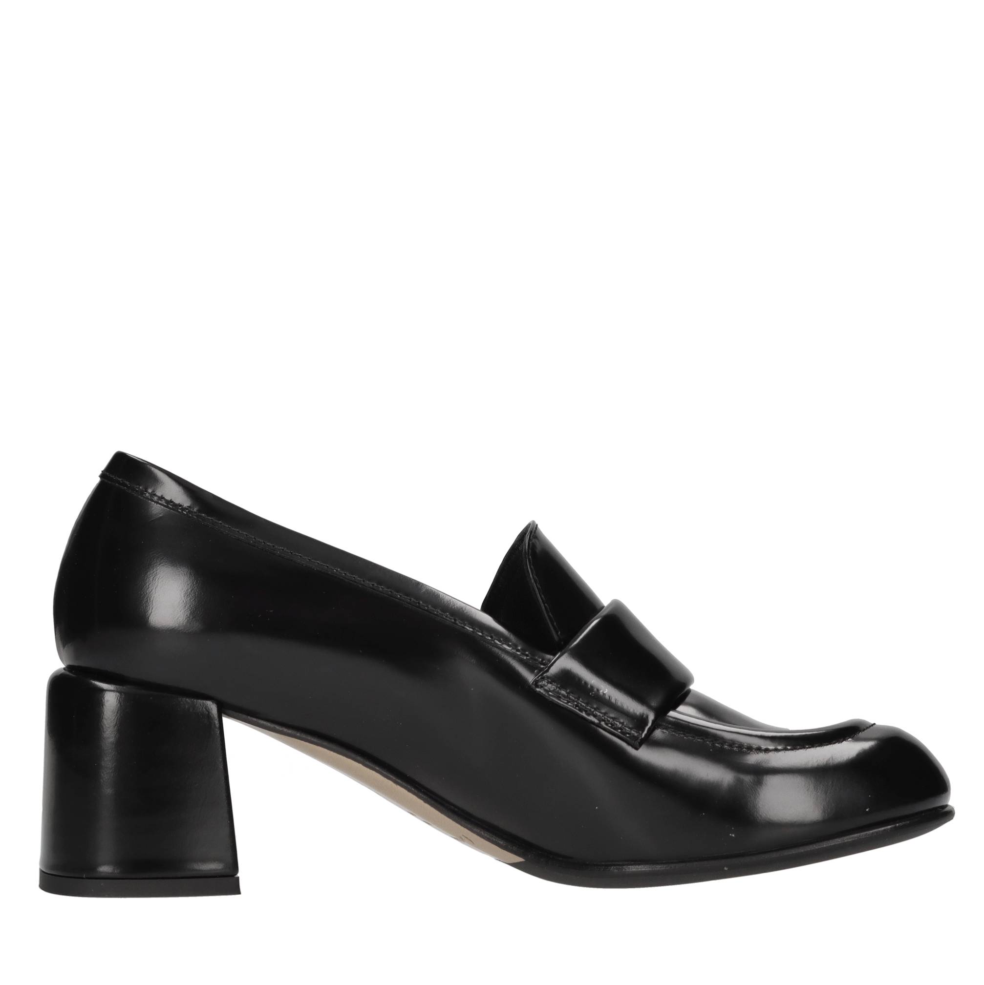 Lorena Paggi Lage schoenen zwart
