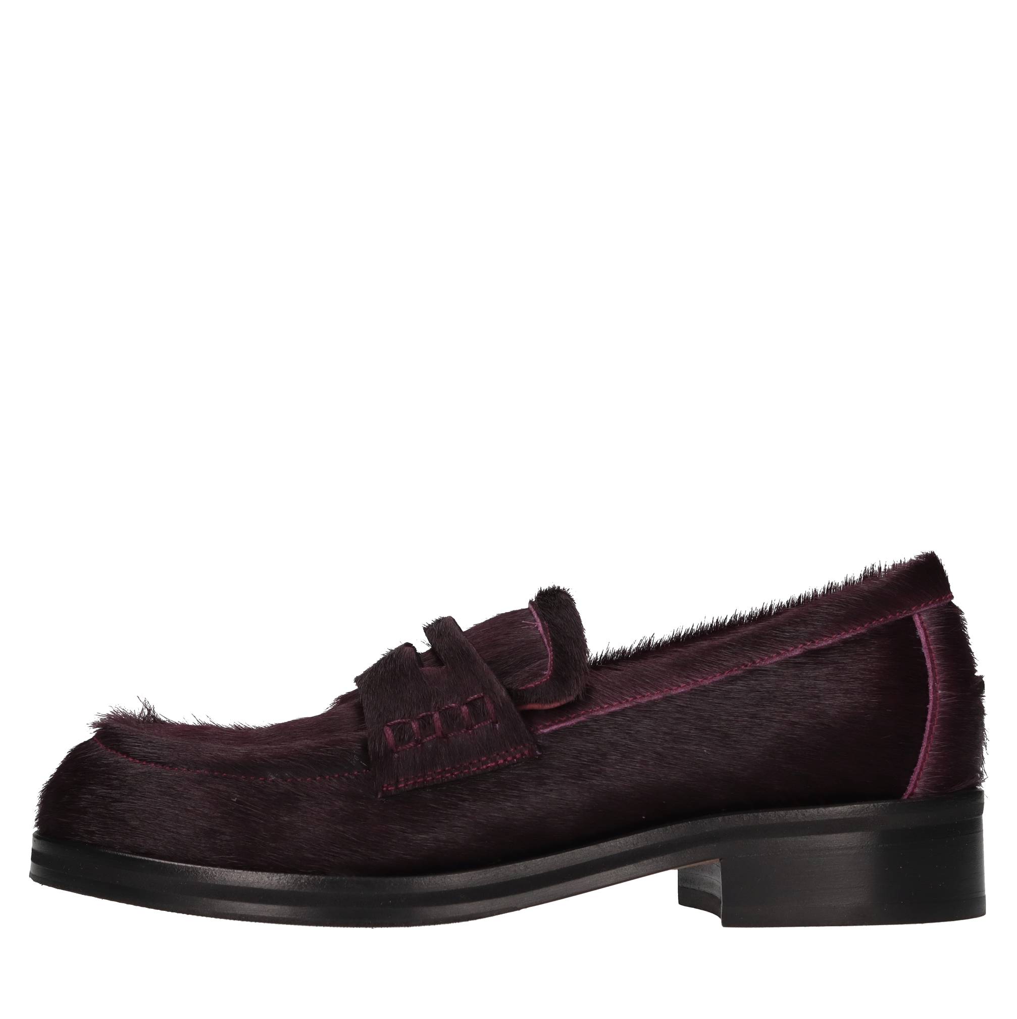 LORENA PAGGI Flat shoes