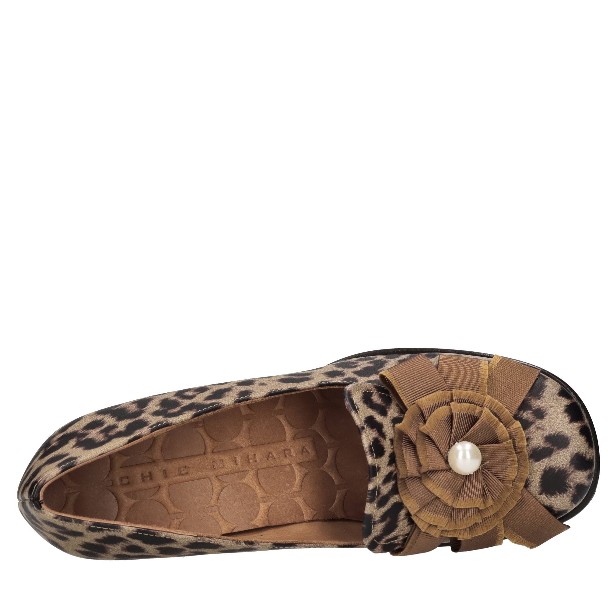 Chie Mihara Zapatos bajos Animales