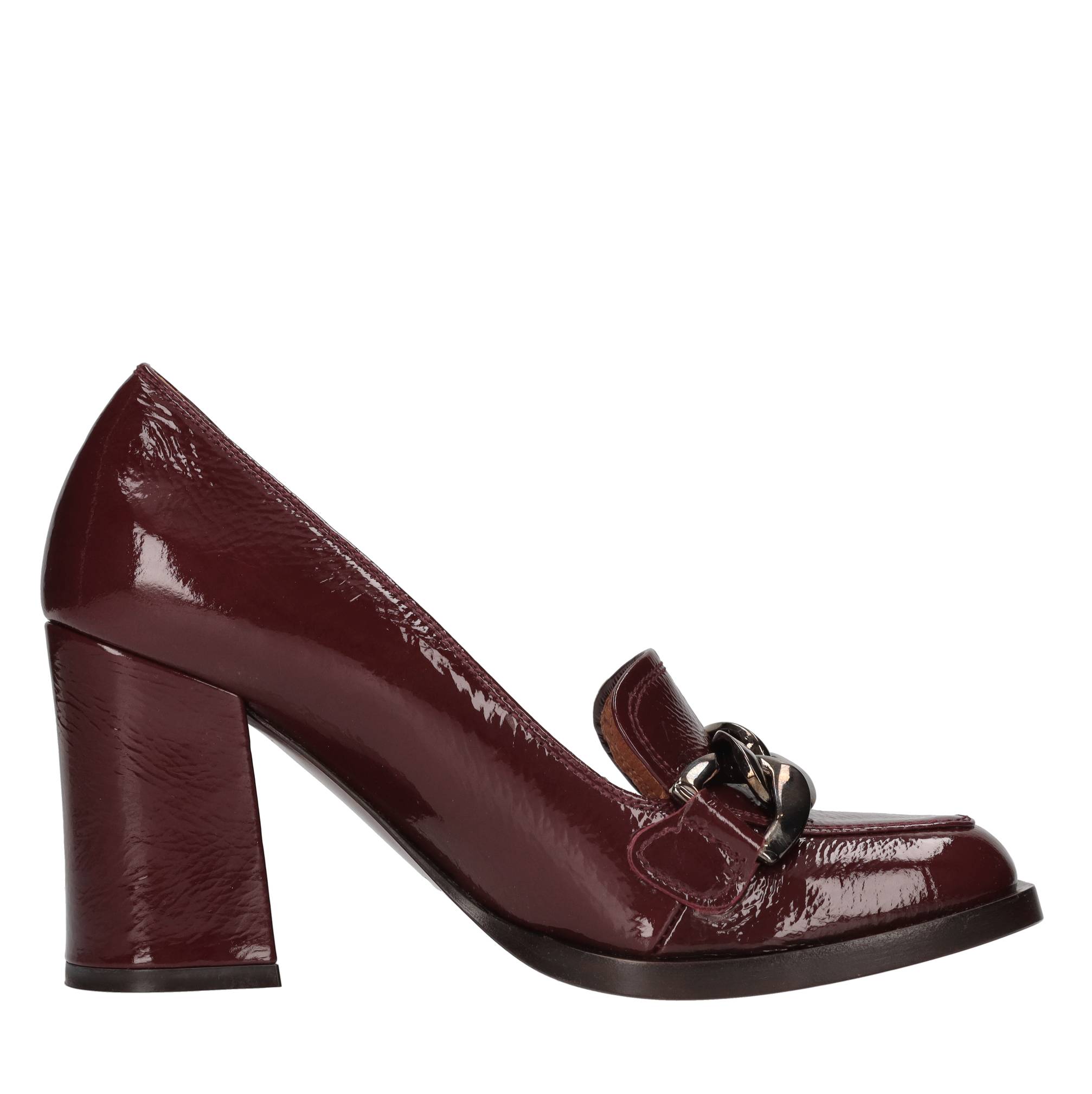 Chie Mihara Zapatos bajos Burdeos