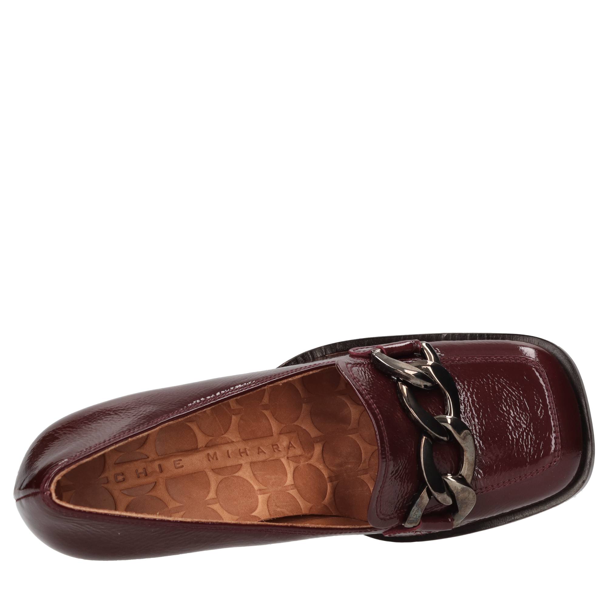 Chie Mihara Zapatos bajos Burdeos