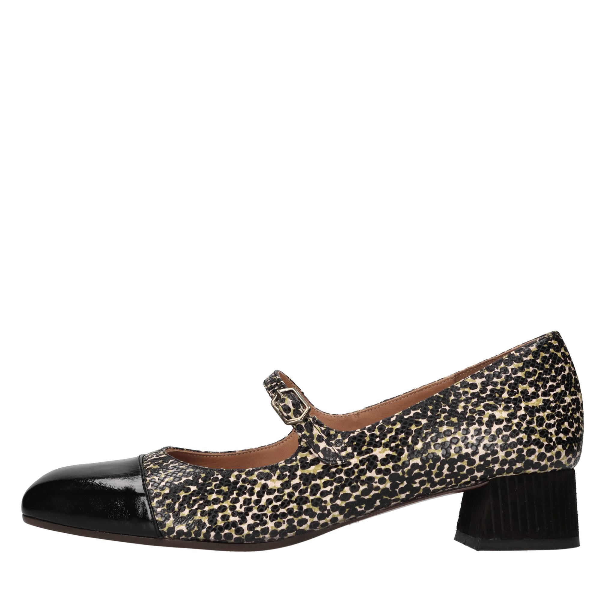 Chie Mihara Zapatos con tacón multicolor