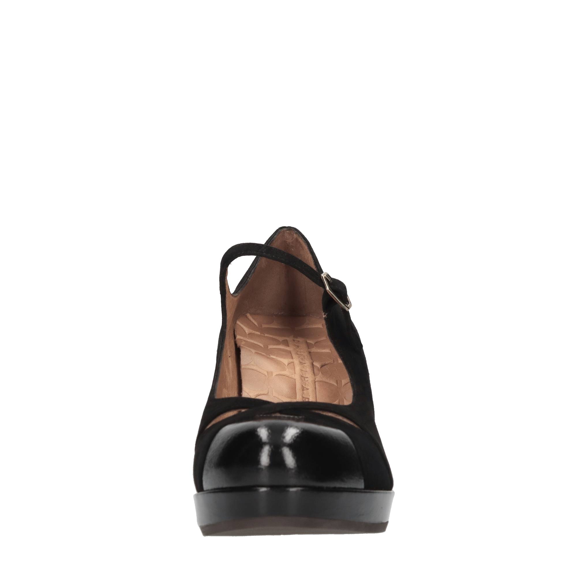 Chie Mihara With Heel