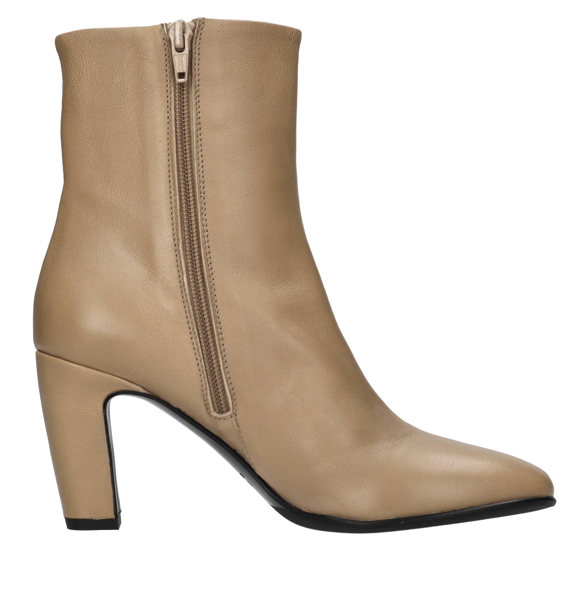 Strategia Stivali Beige
