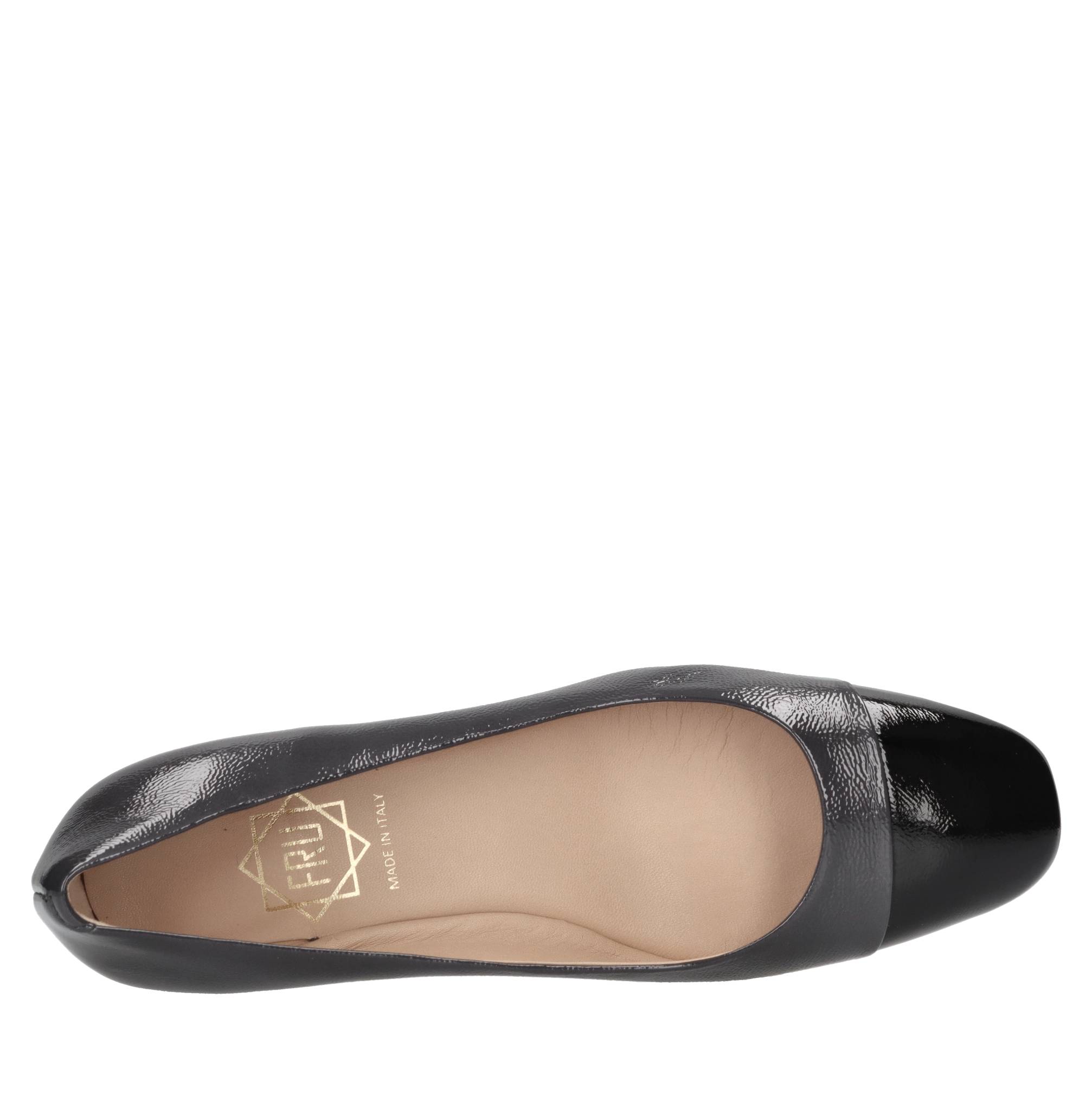 Fru Chaussures avec talon gris