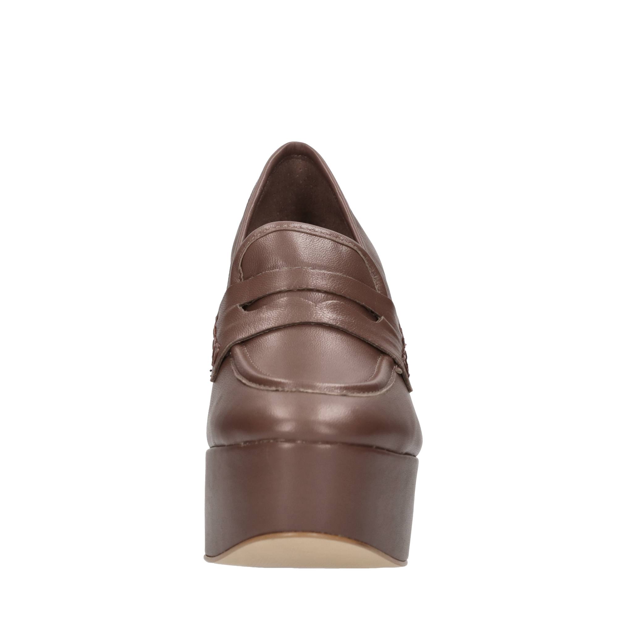 CARRANO Scarpe basse Marrone