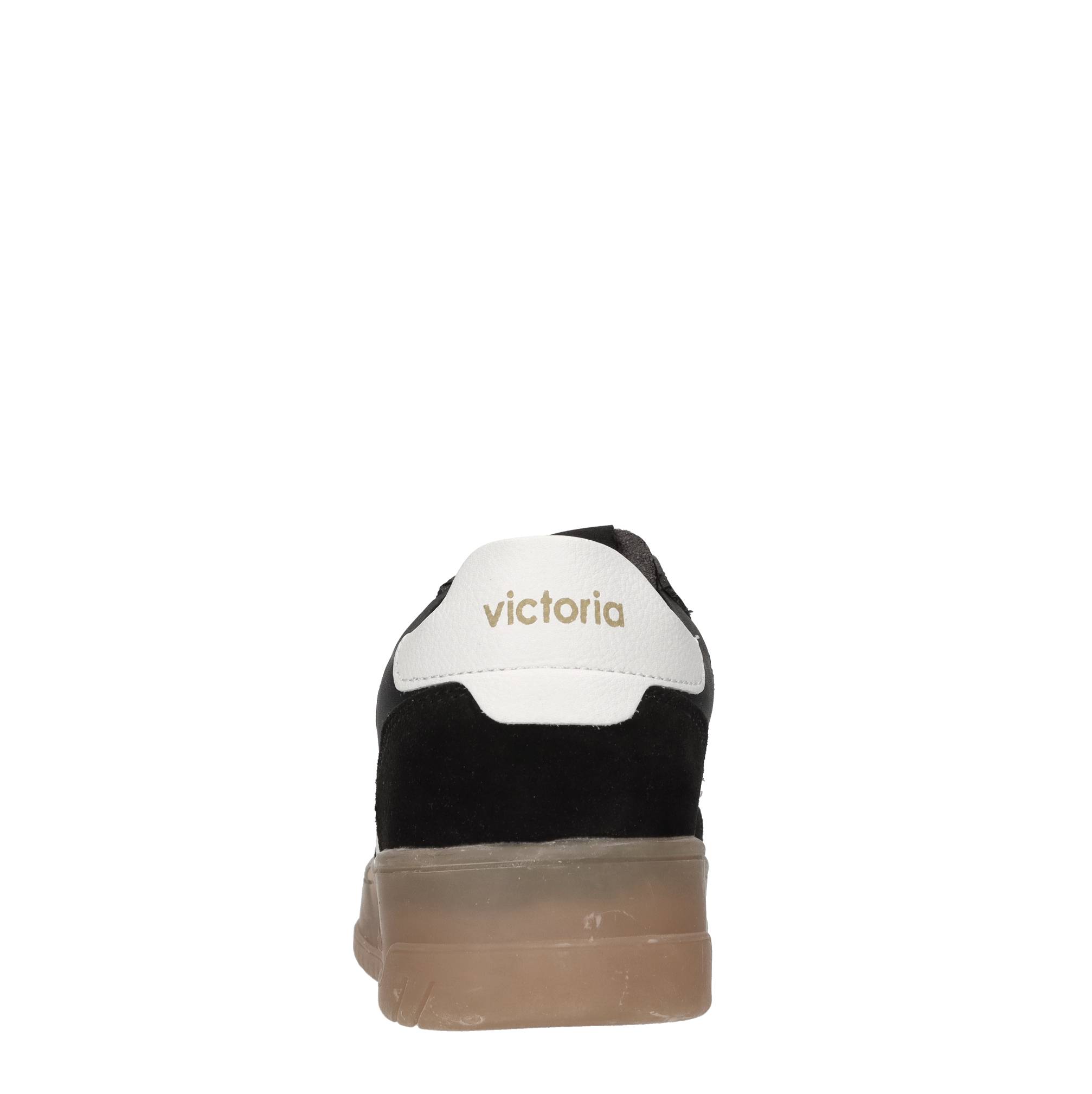 Victoria Sneakers