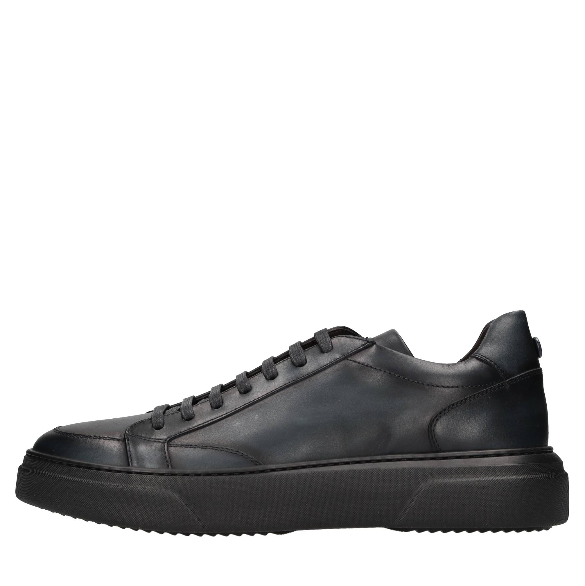 Blu Barrett Sneakers Blu