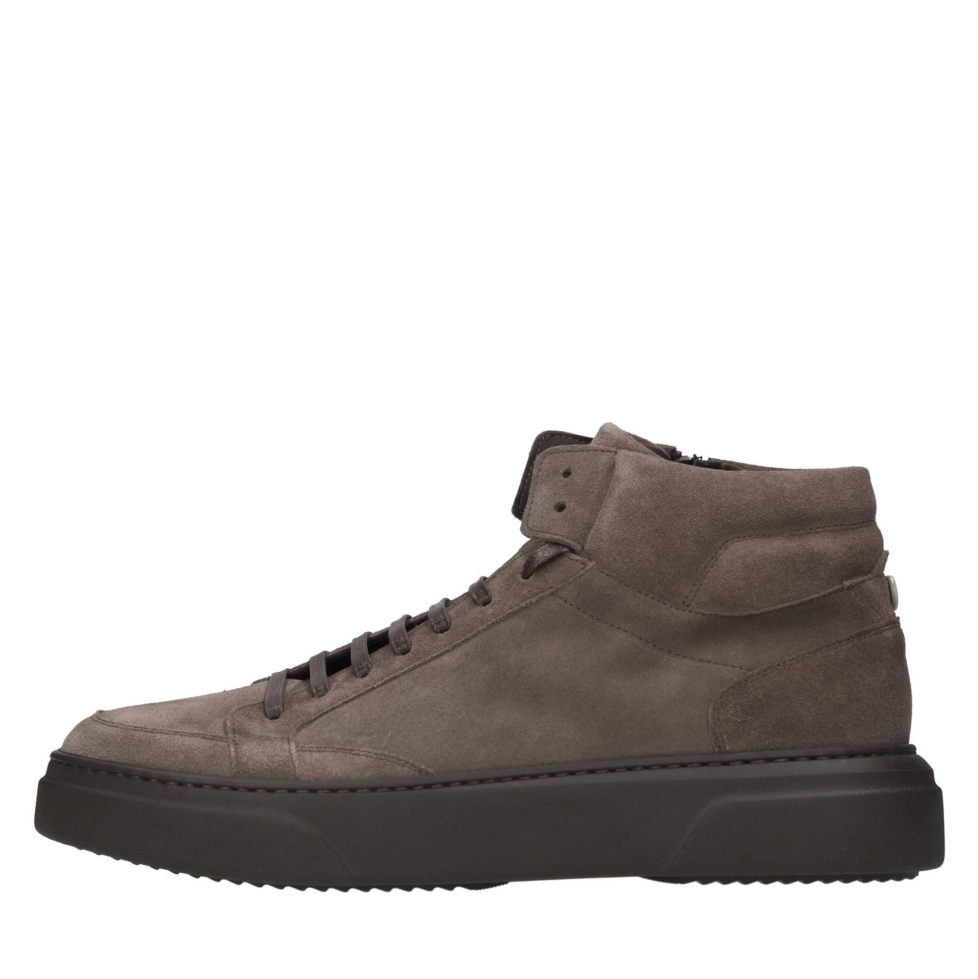 Blu Barrett Sneakers brun