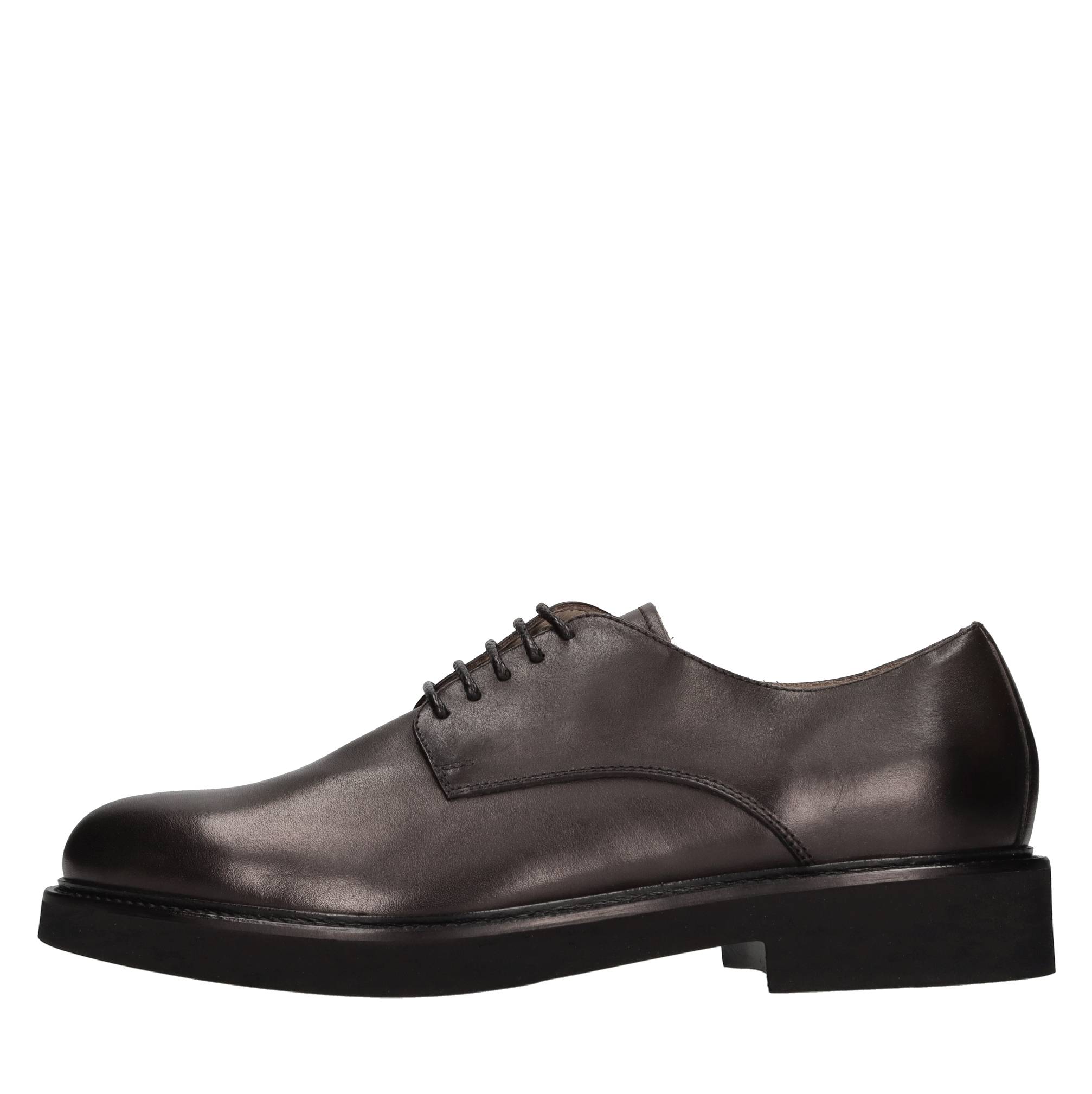 Rossano Bisconti Flat shoes