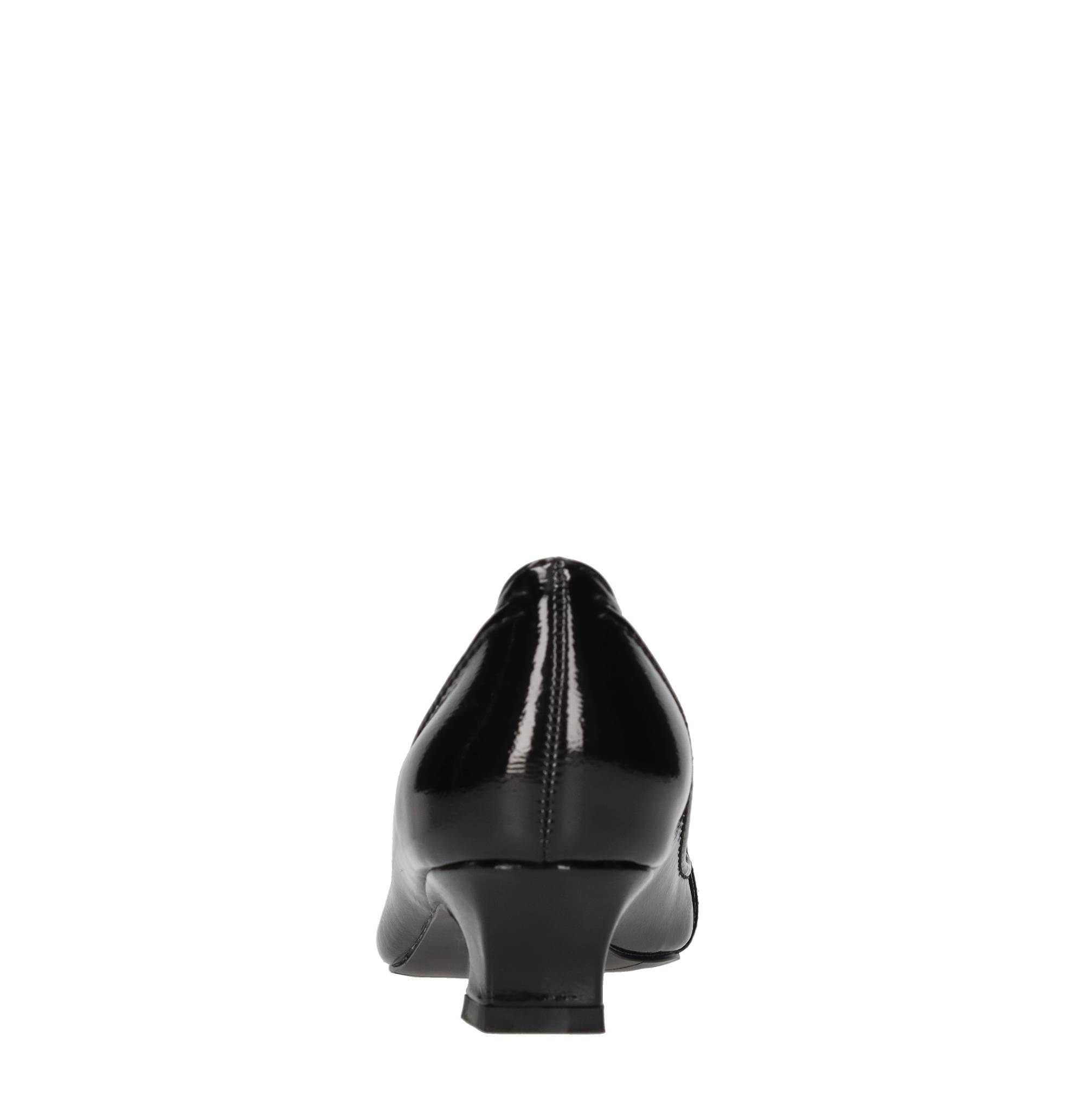 Exé Flat shoes